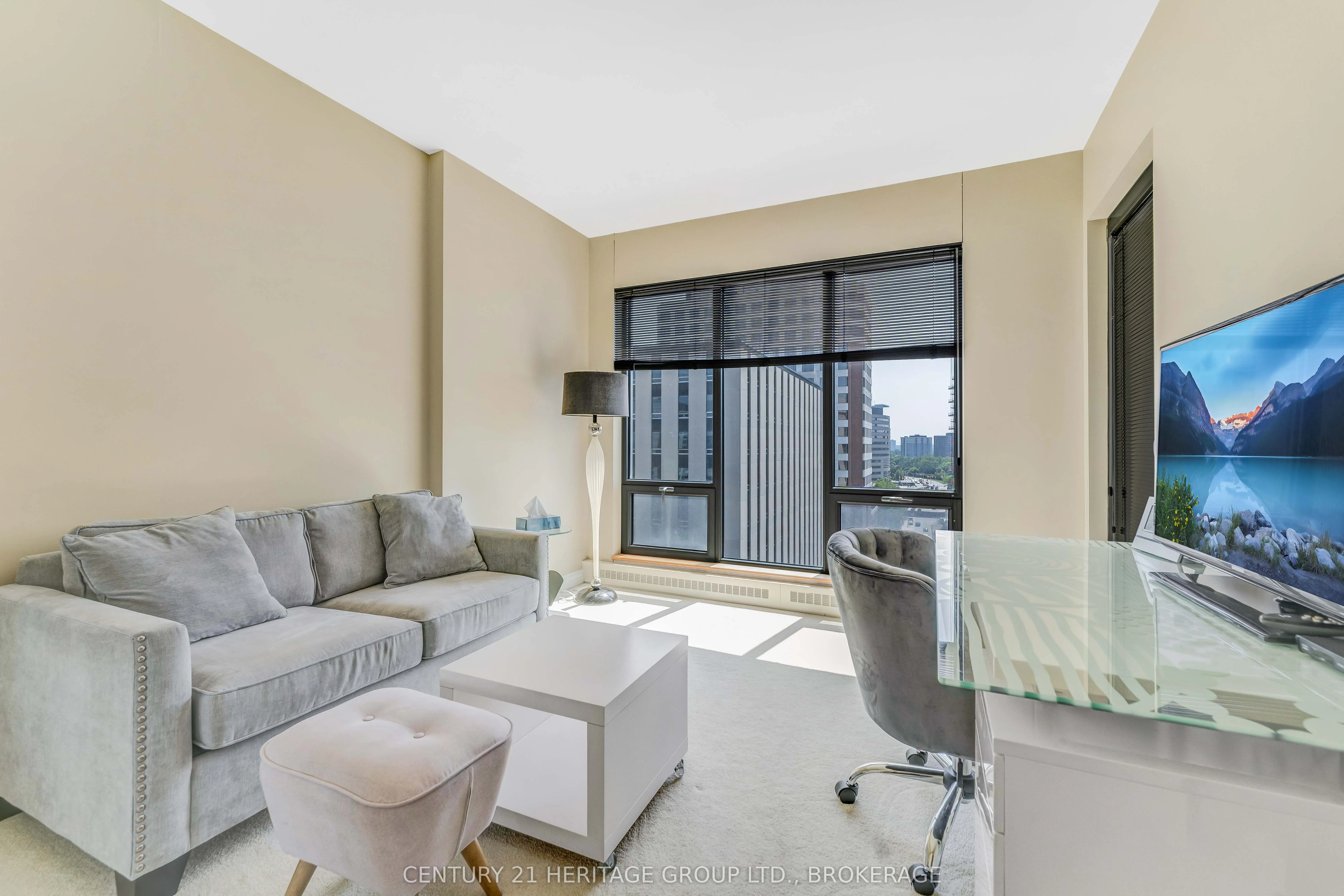 90 George Street, #1103