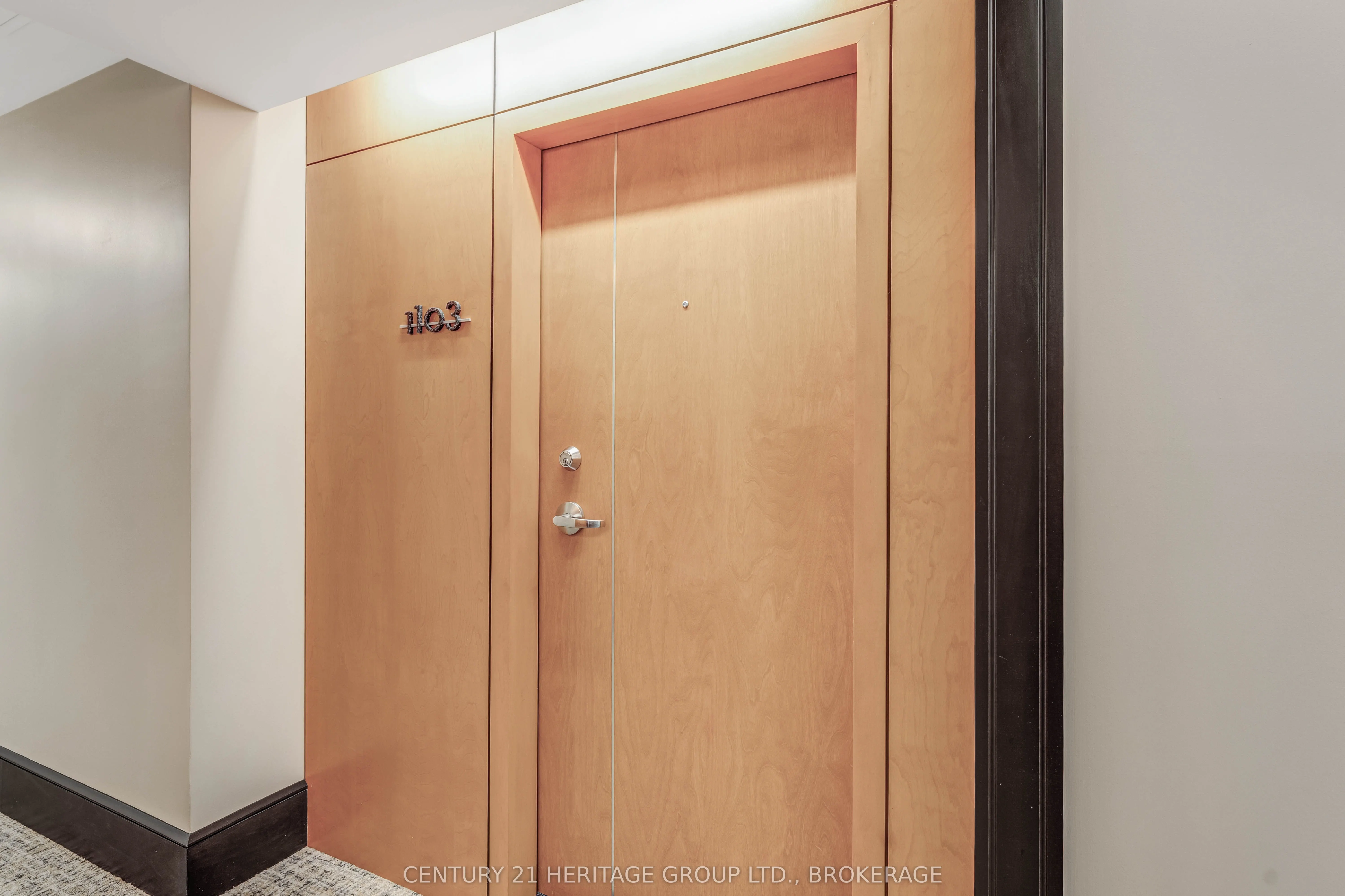 90 George Street, #1103