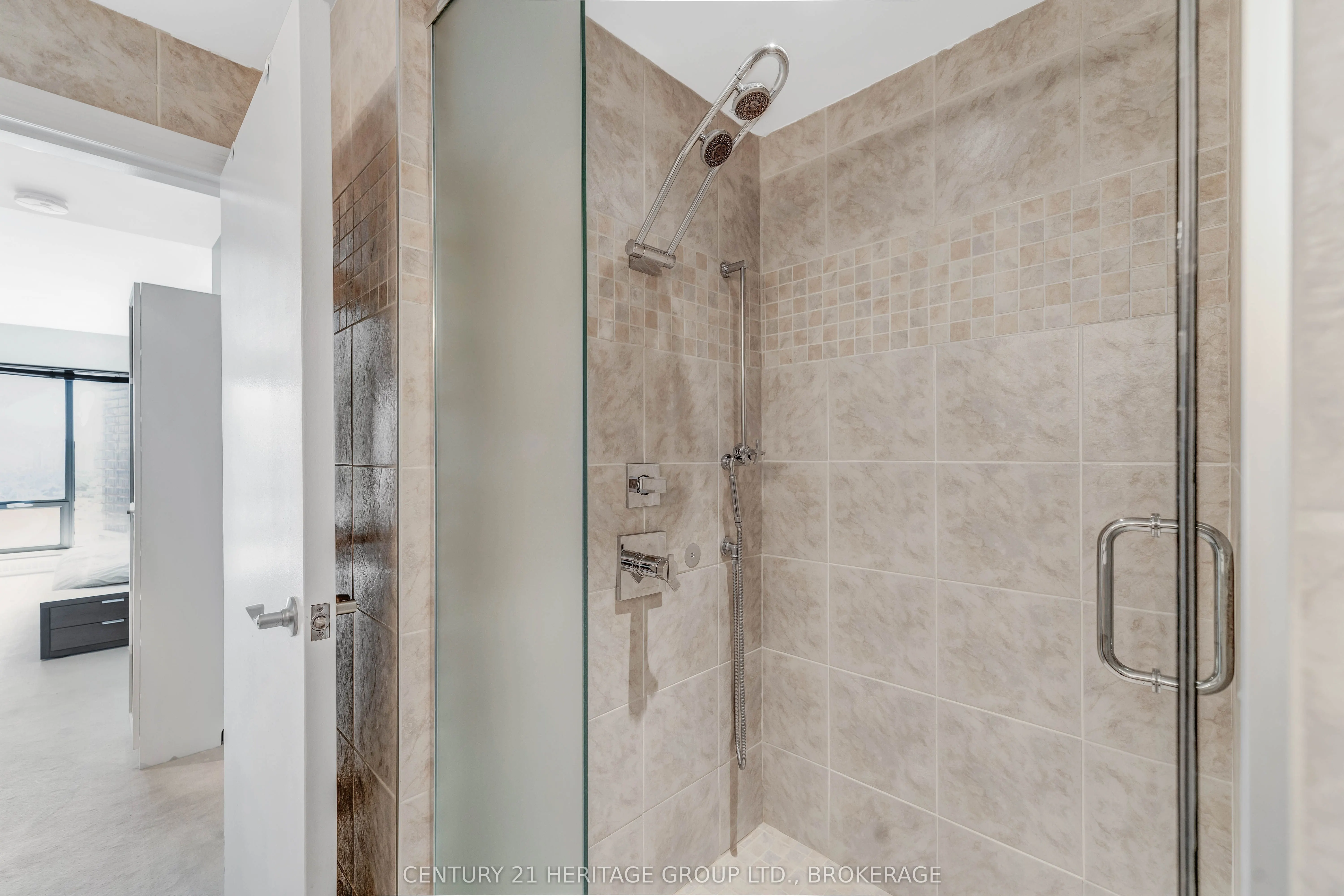 90 George Street, #1103