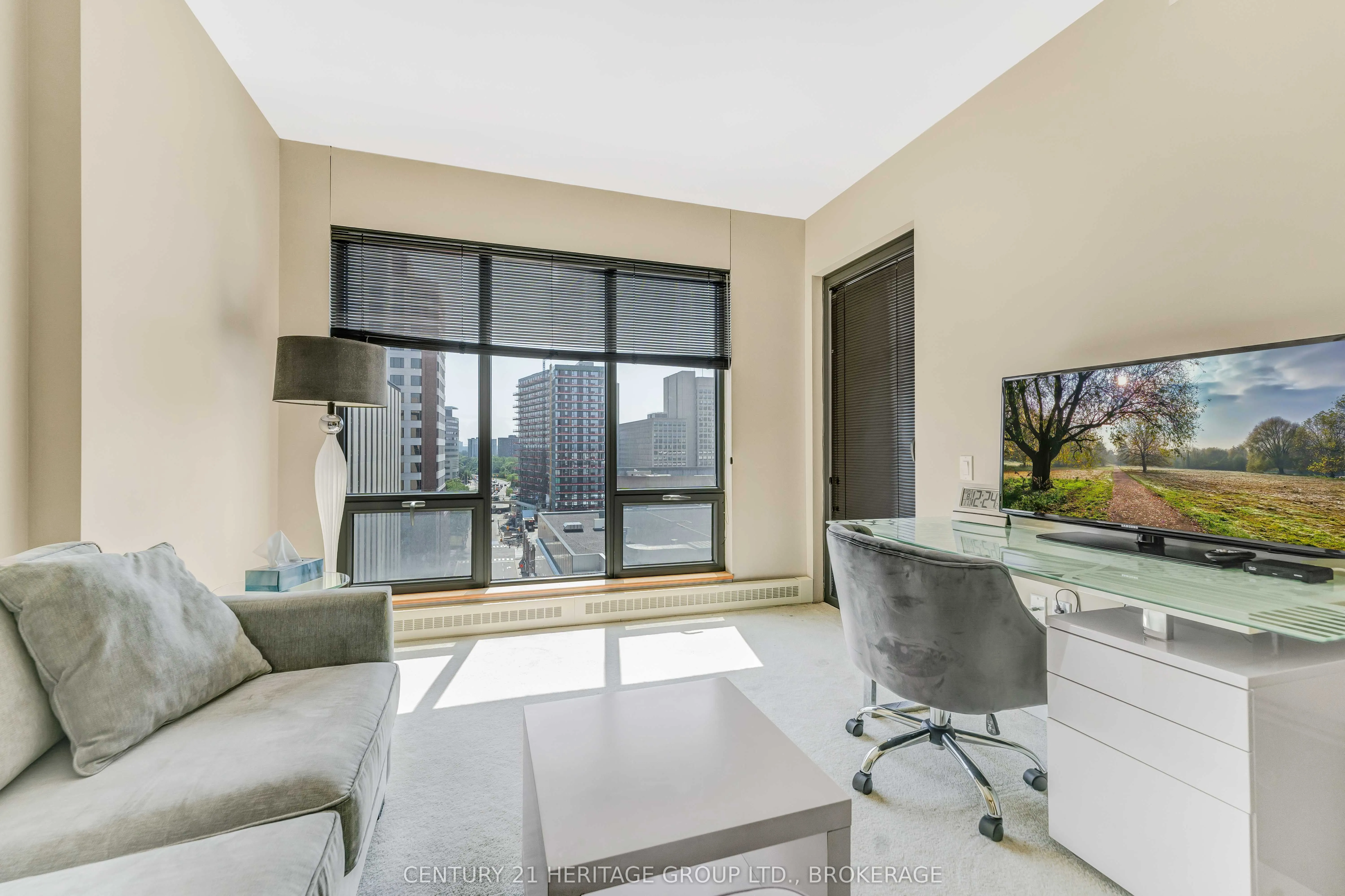 90 George Street, #1103