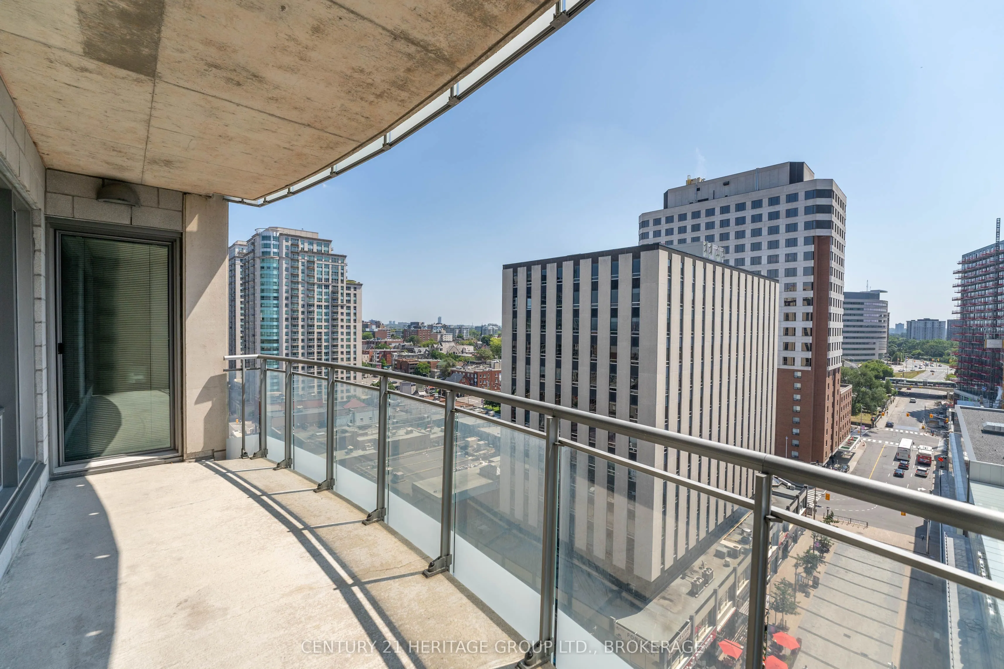 90 George Street, #1103