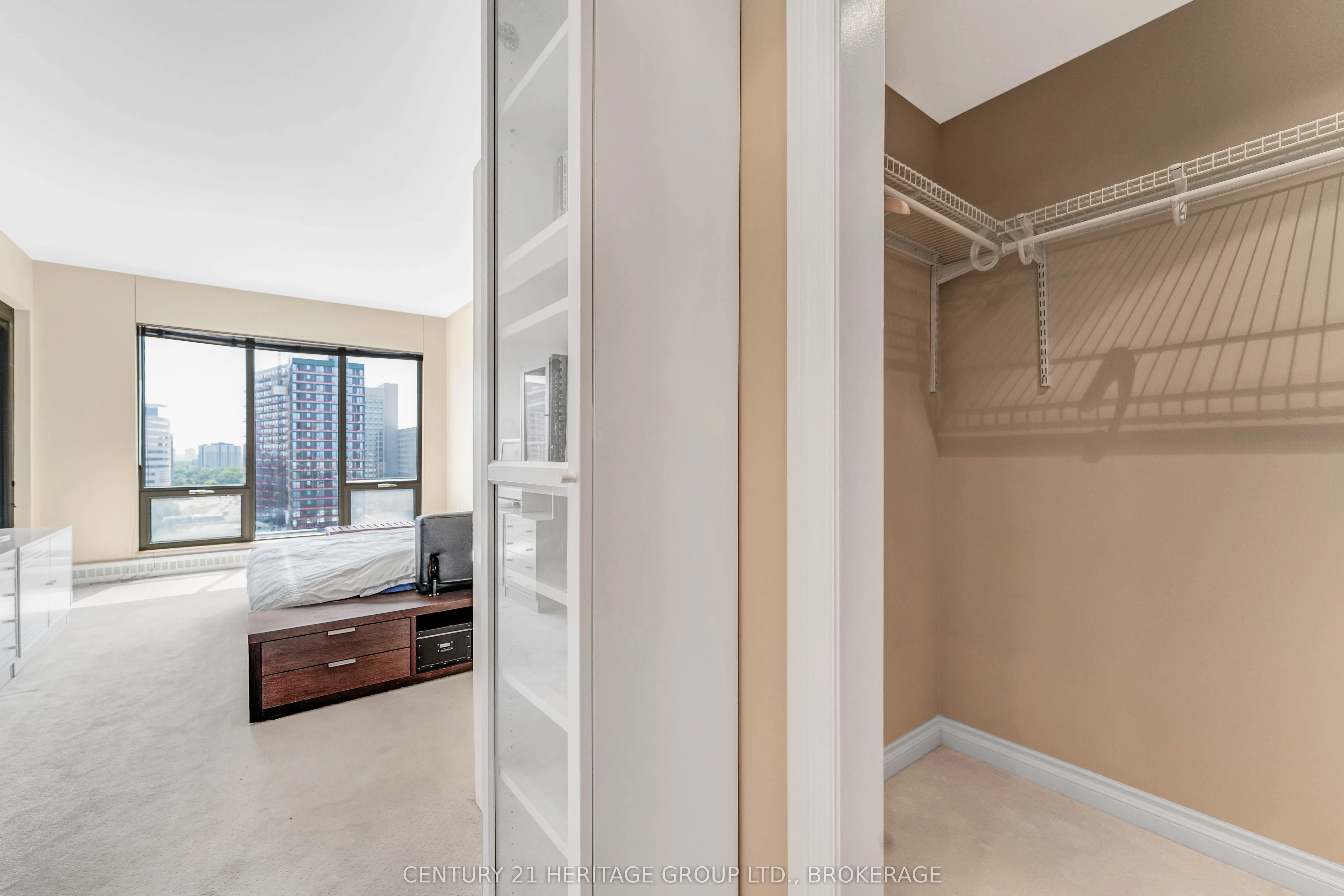 90 George Street, #1103