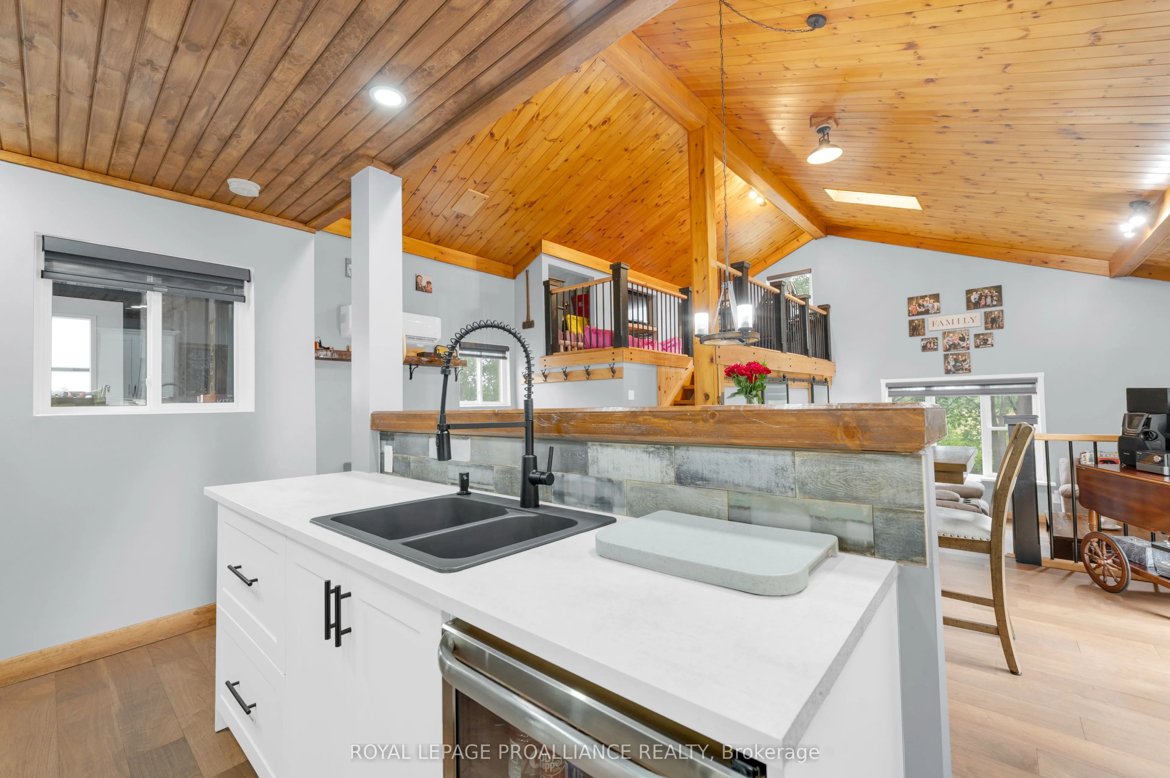 138 Hollister Road