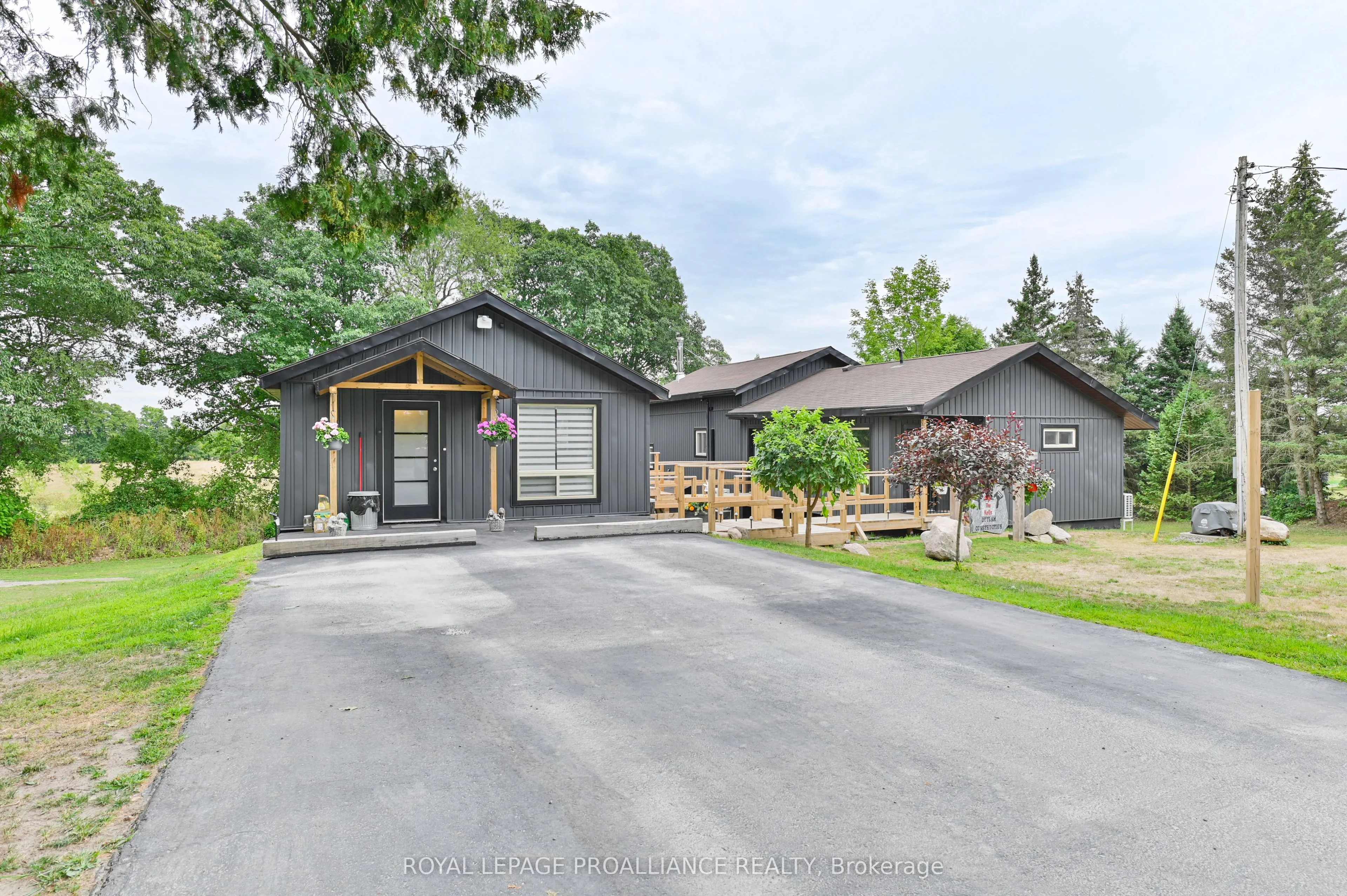 138 Hollister Road