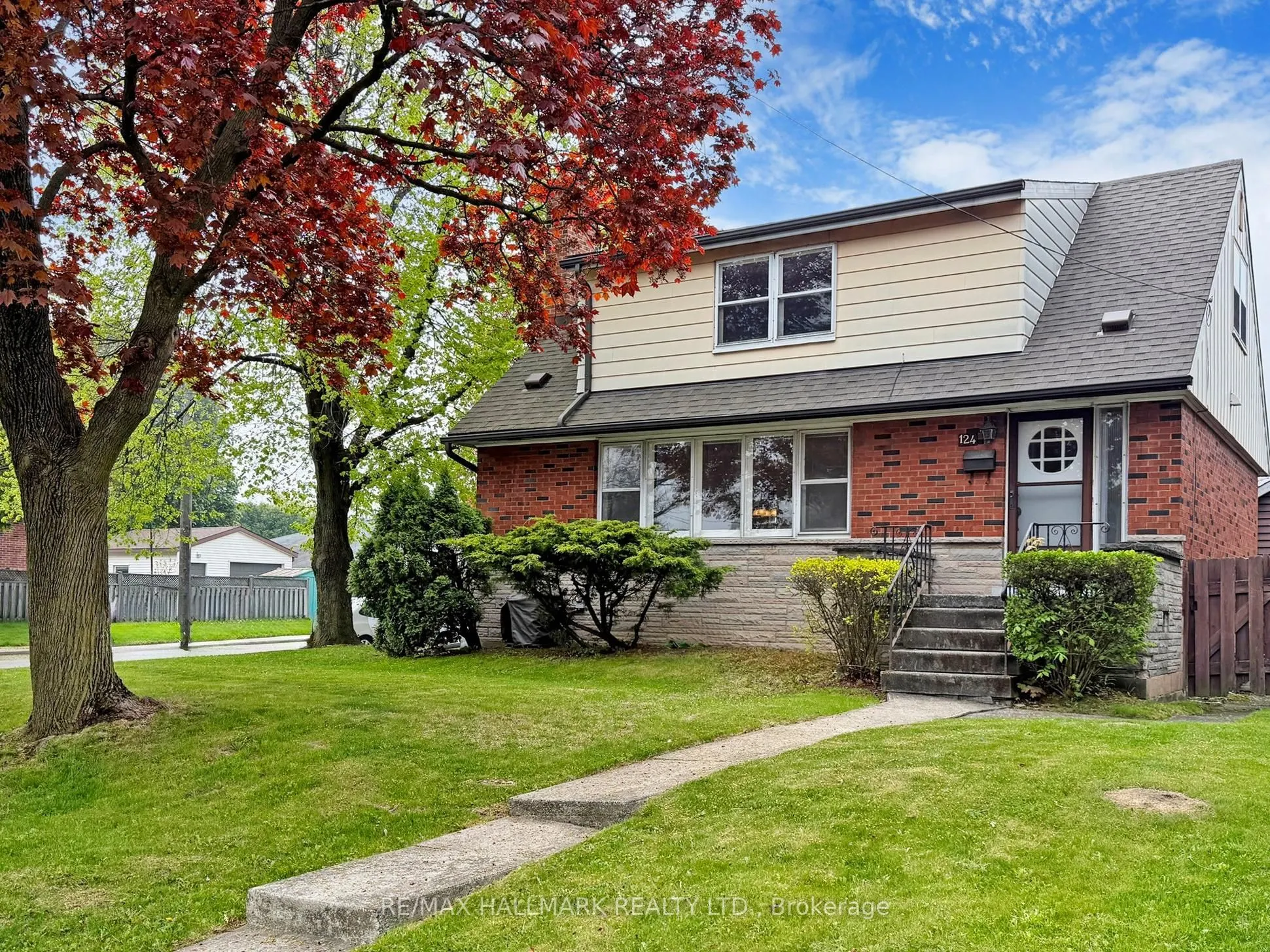 124 Mcelroy Road E