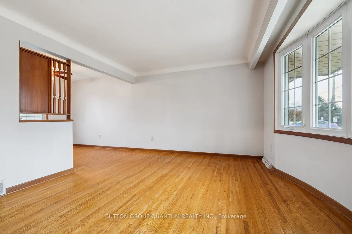 297 Lakeshore Road
