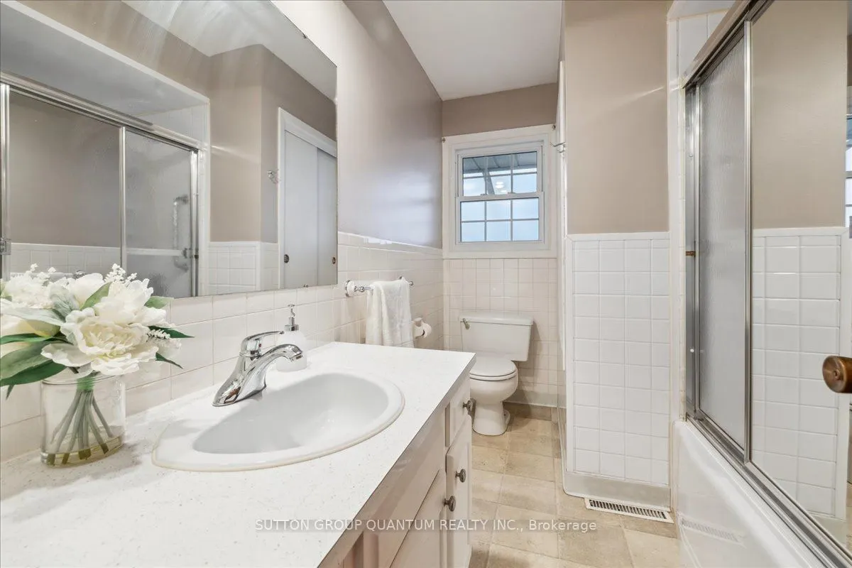 297 Lakeshore Road
