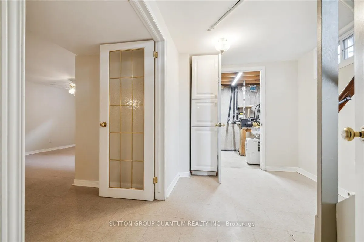 297 Lakeshore Road