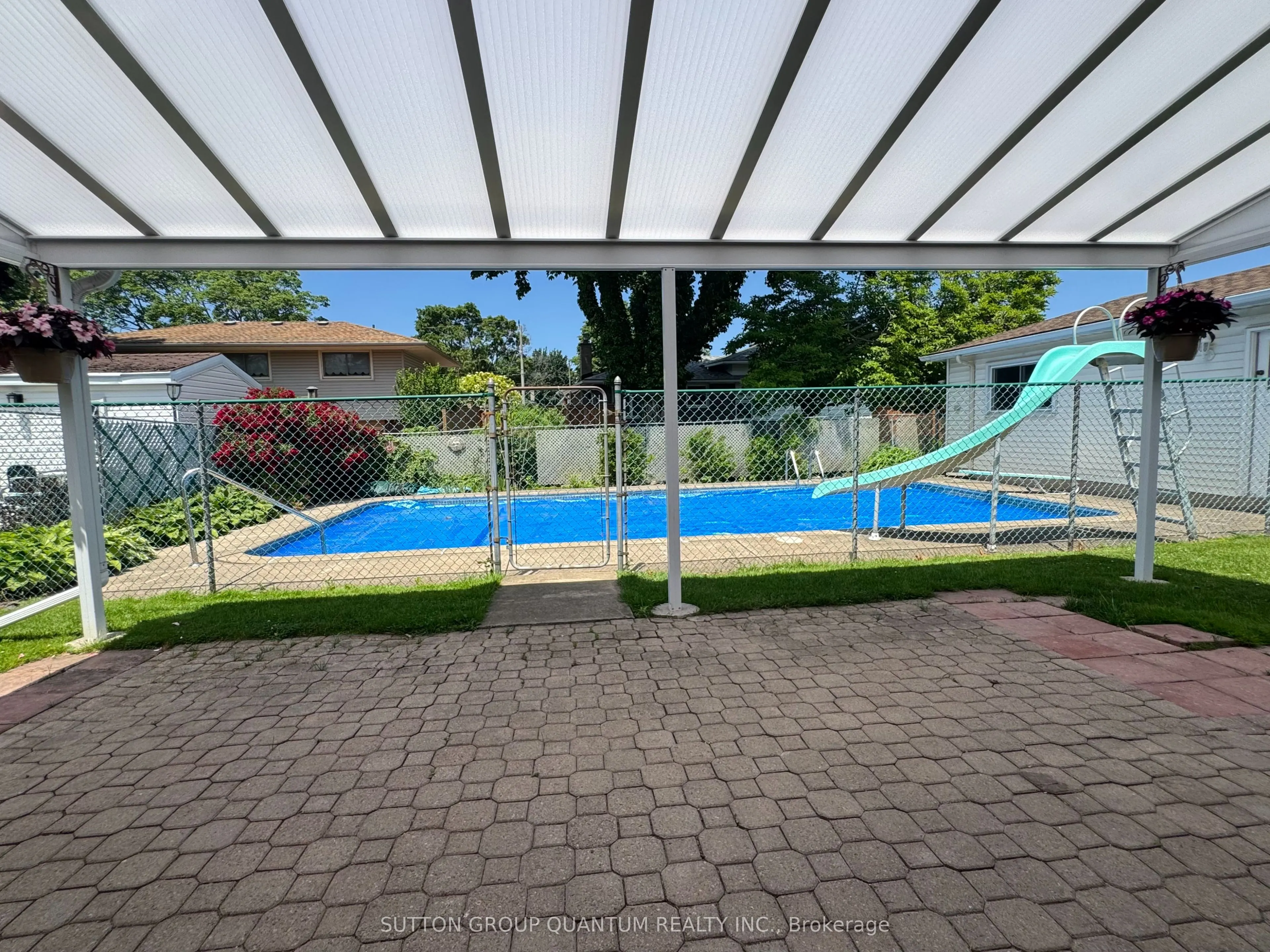 297 Lakeshore Road