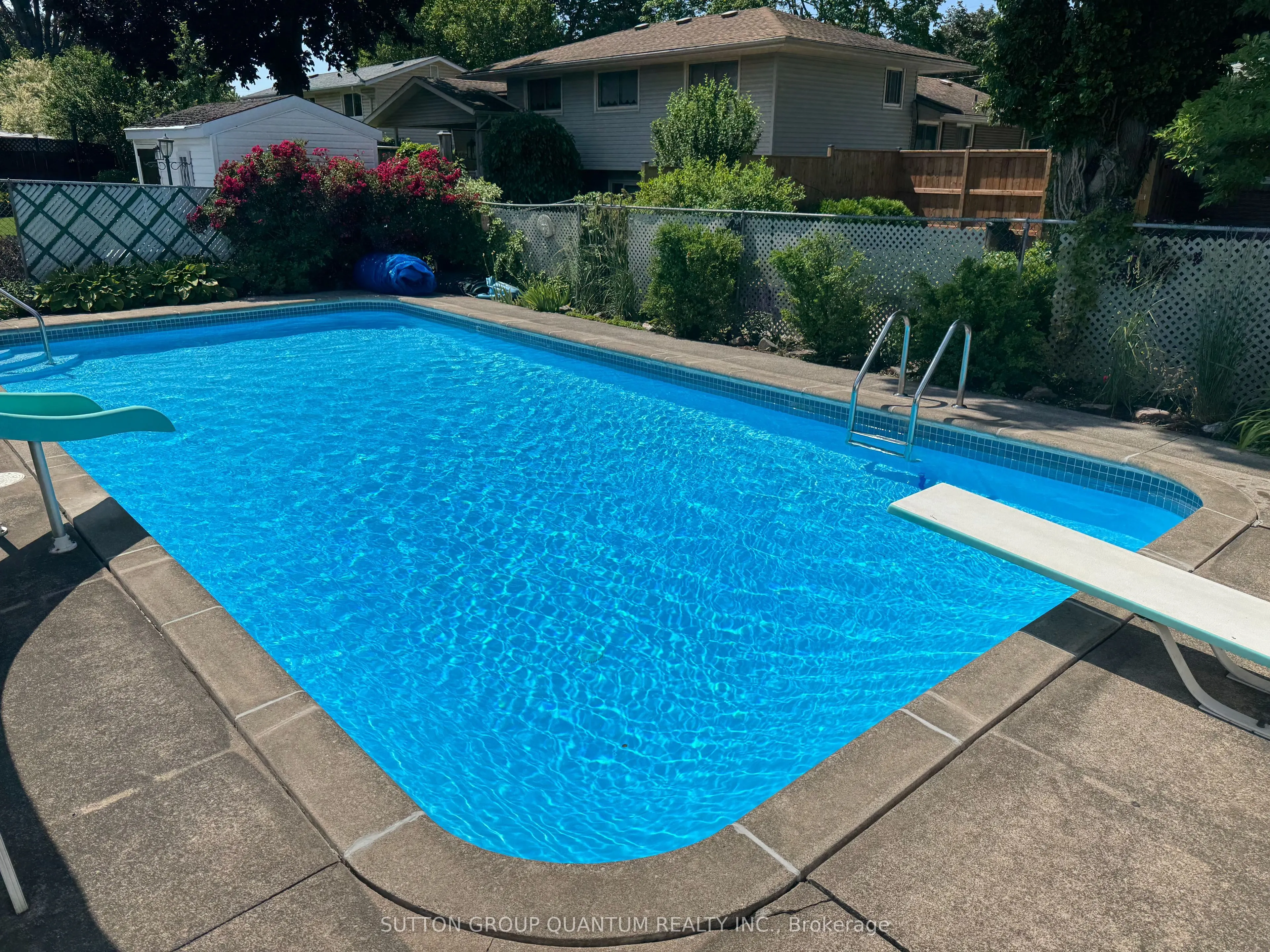 297 Lakeshore Road
