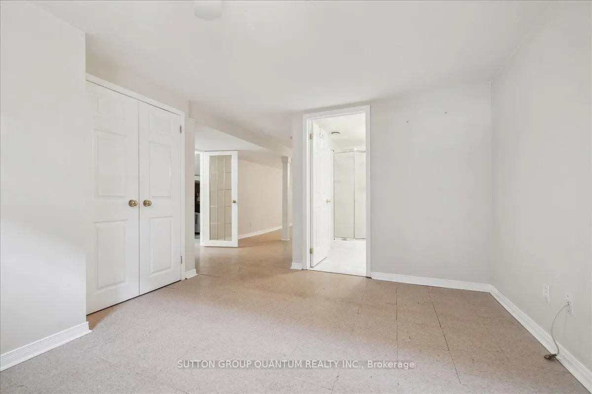 297 Lakeshore Road