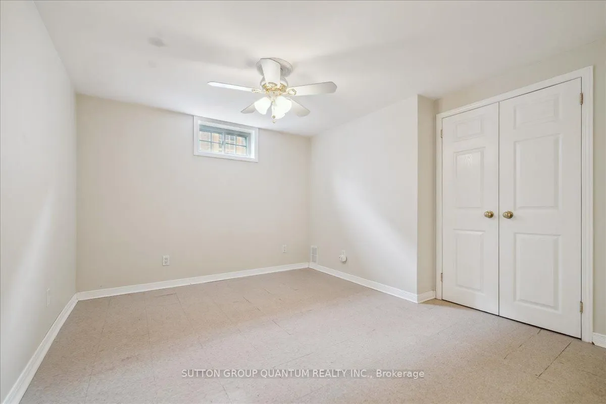 297 Lakeshore Road