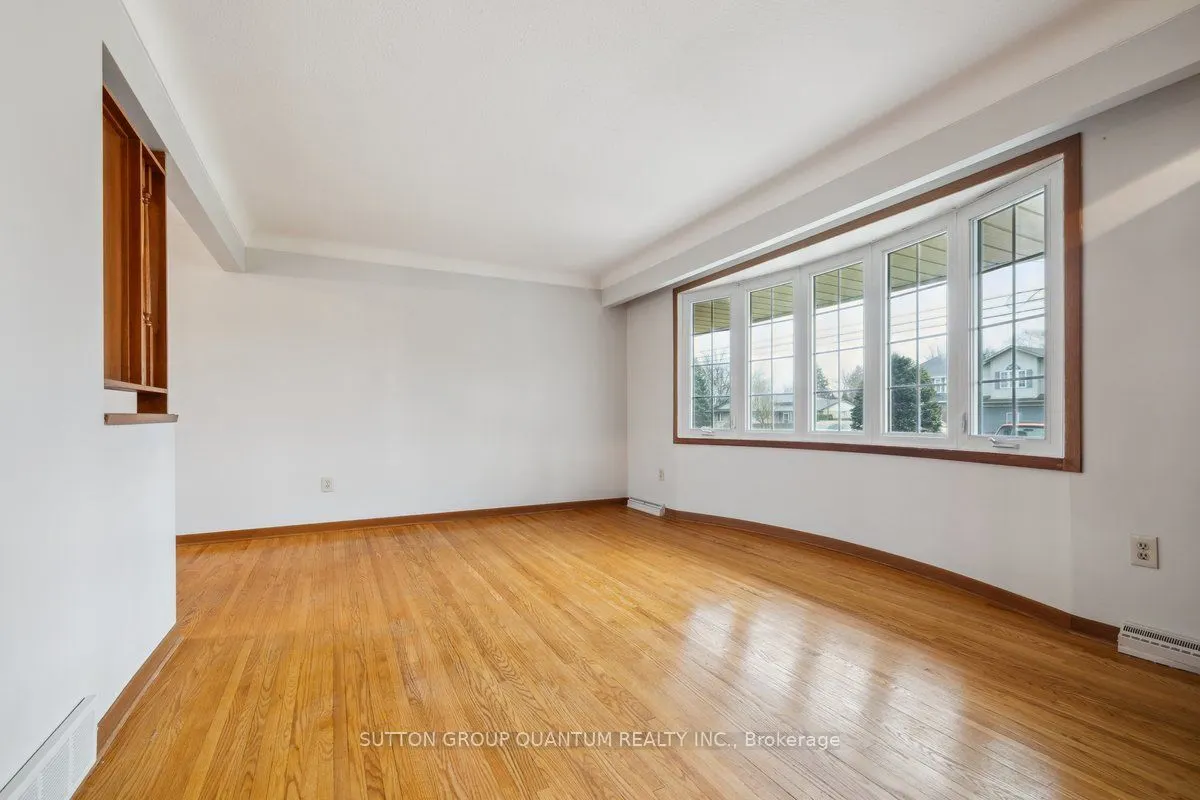297 Lakeshore Road