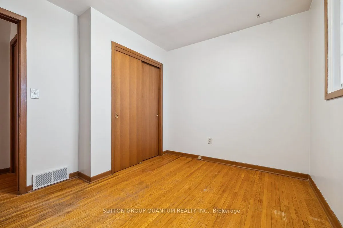 297 Lakeshore Road