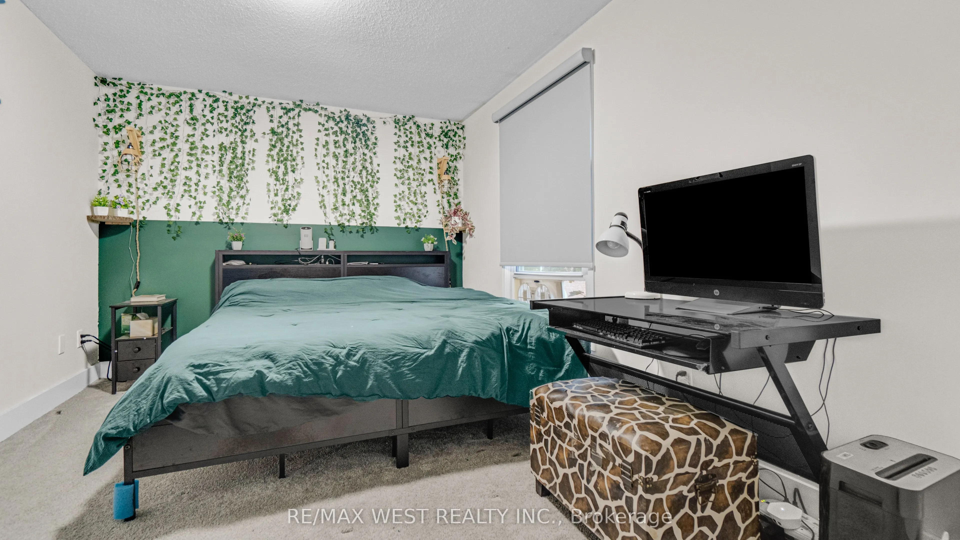165 GREEN VALLEY Drive, #18