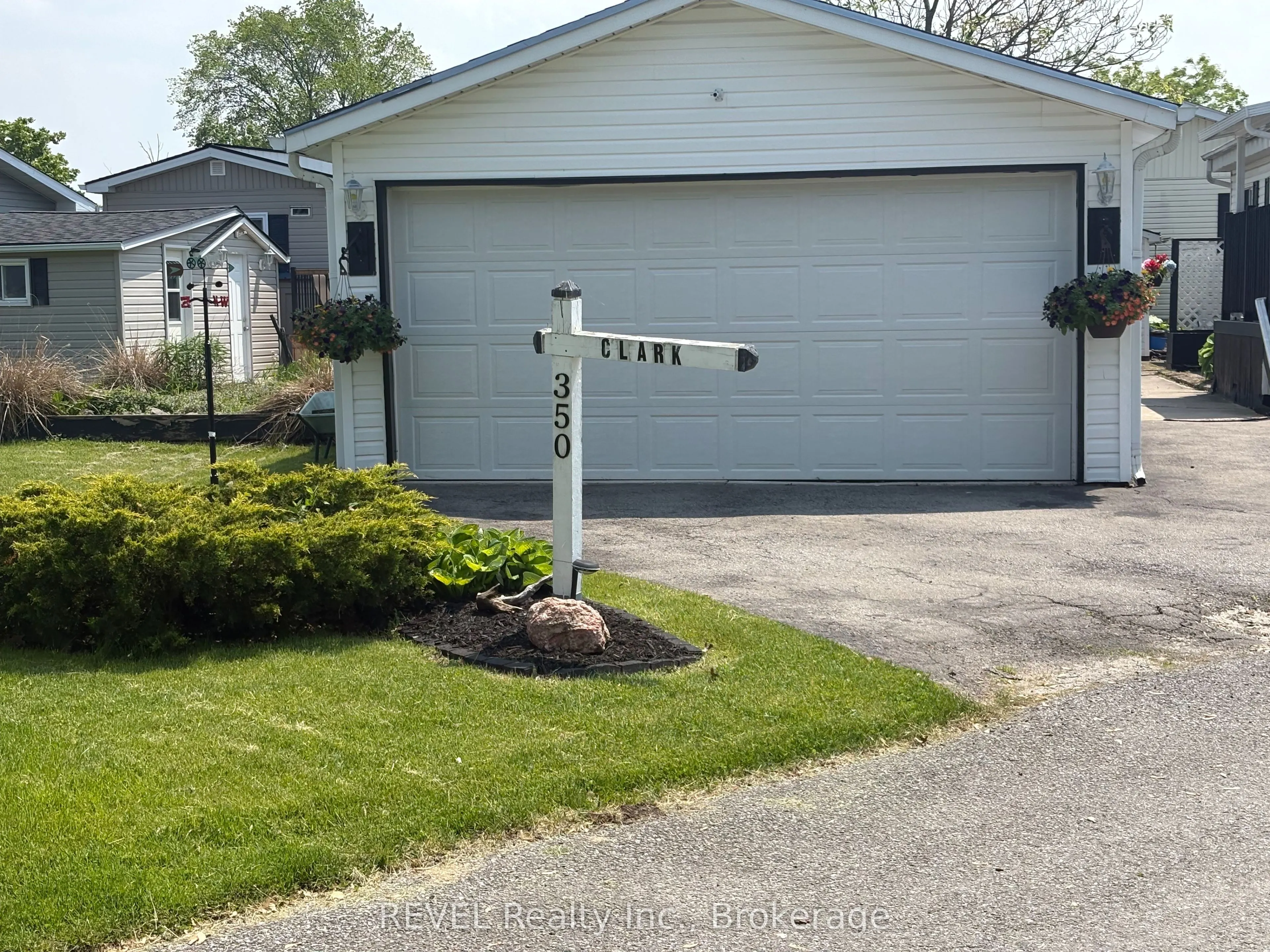 3033 TOWNLINE Road, #350