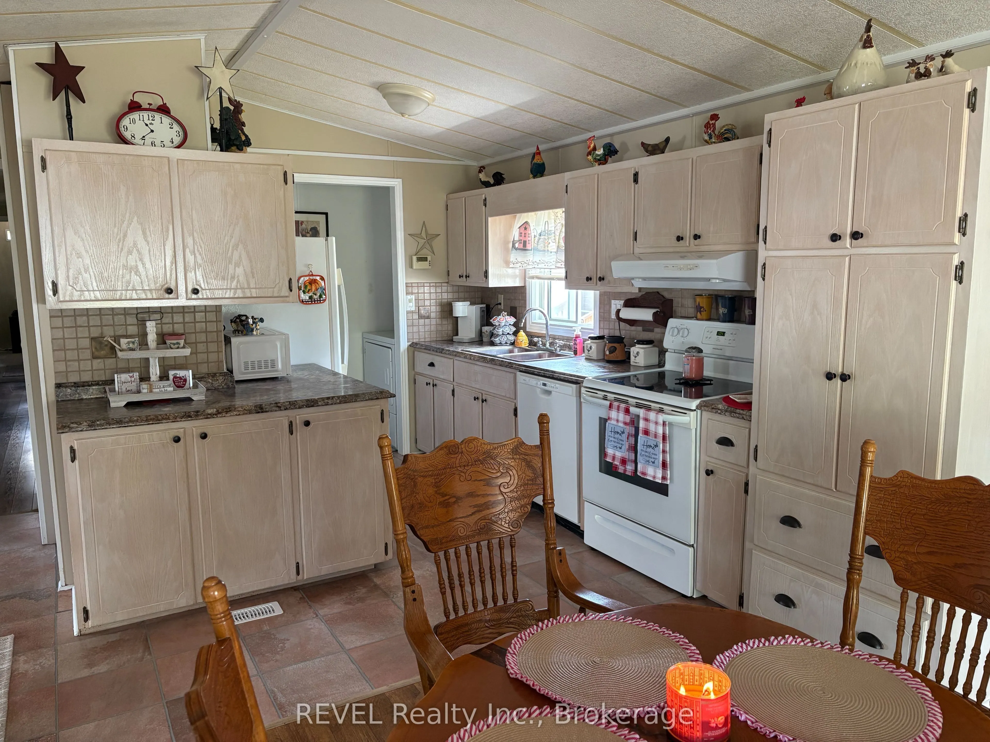 3033 TOWNLINE Road, #350