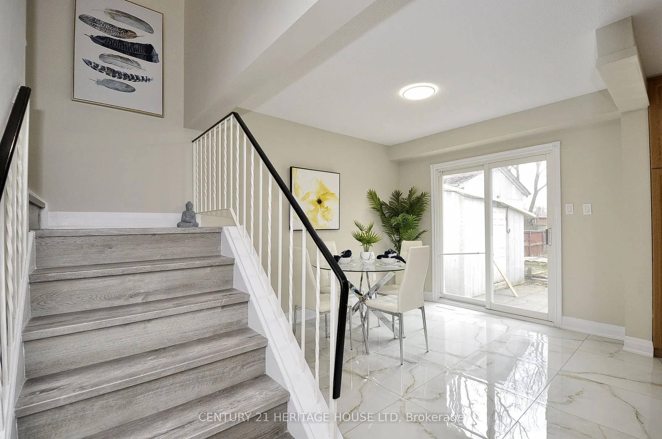 262 Northlake Drive