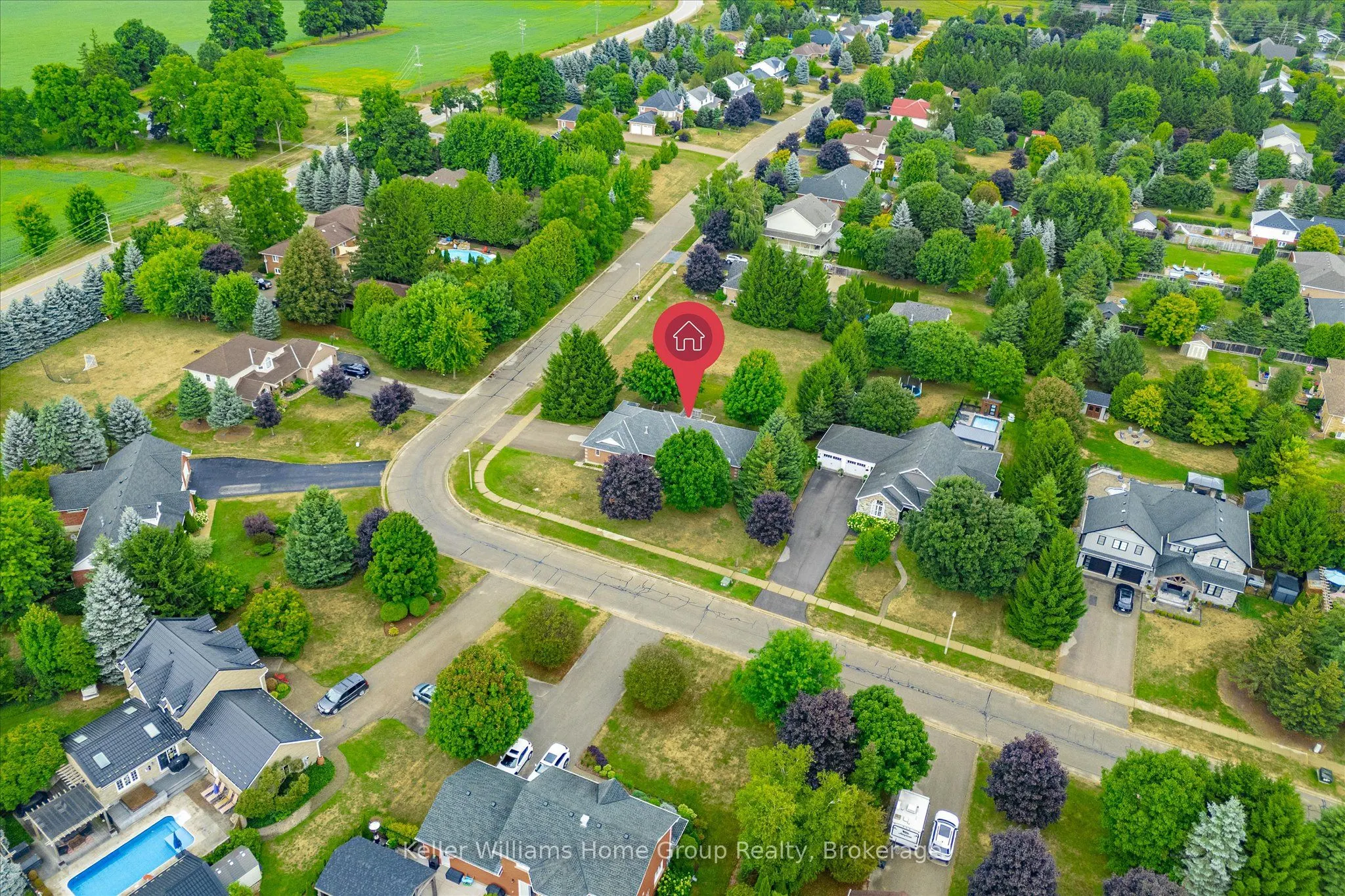 750 Dianne Crescent