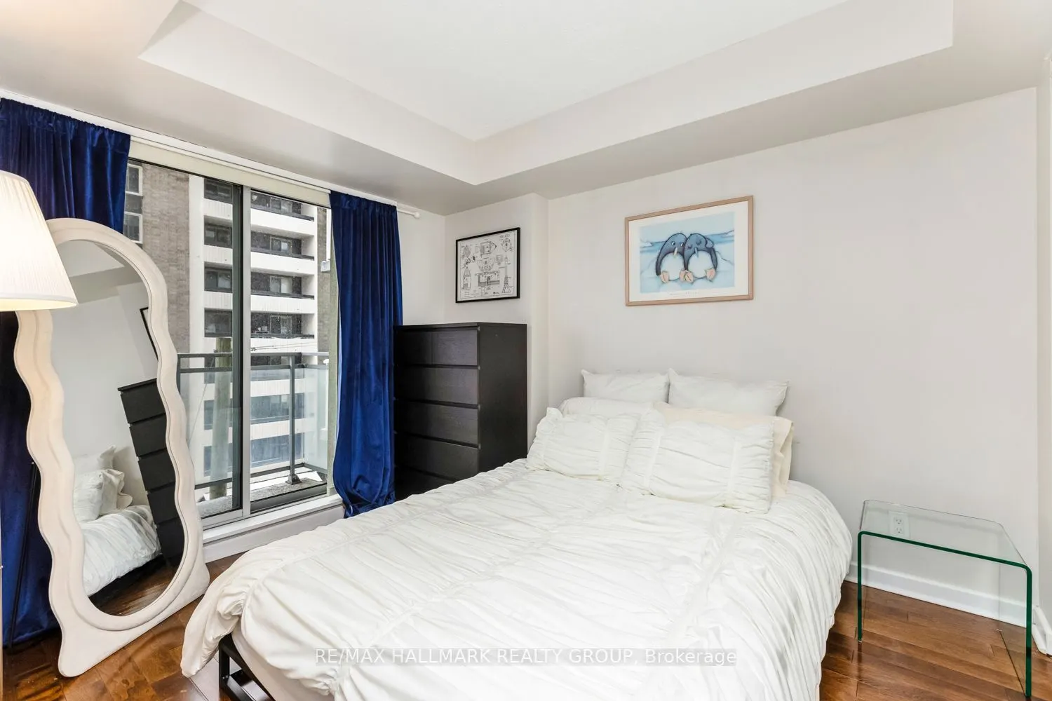 138 Somerset Street W, #502