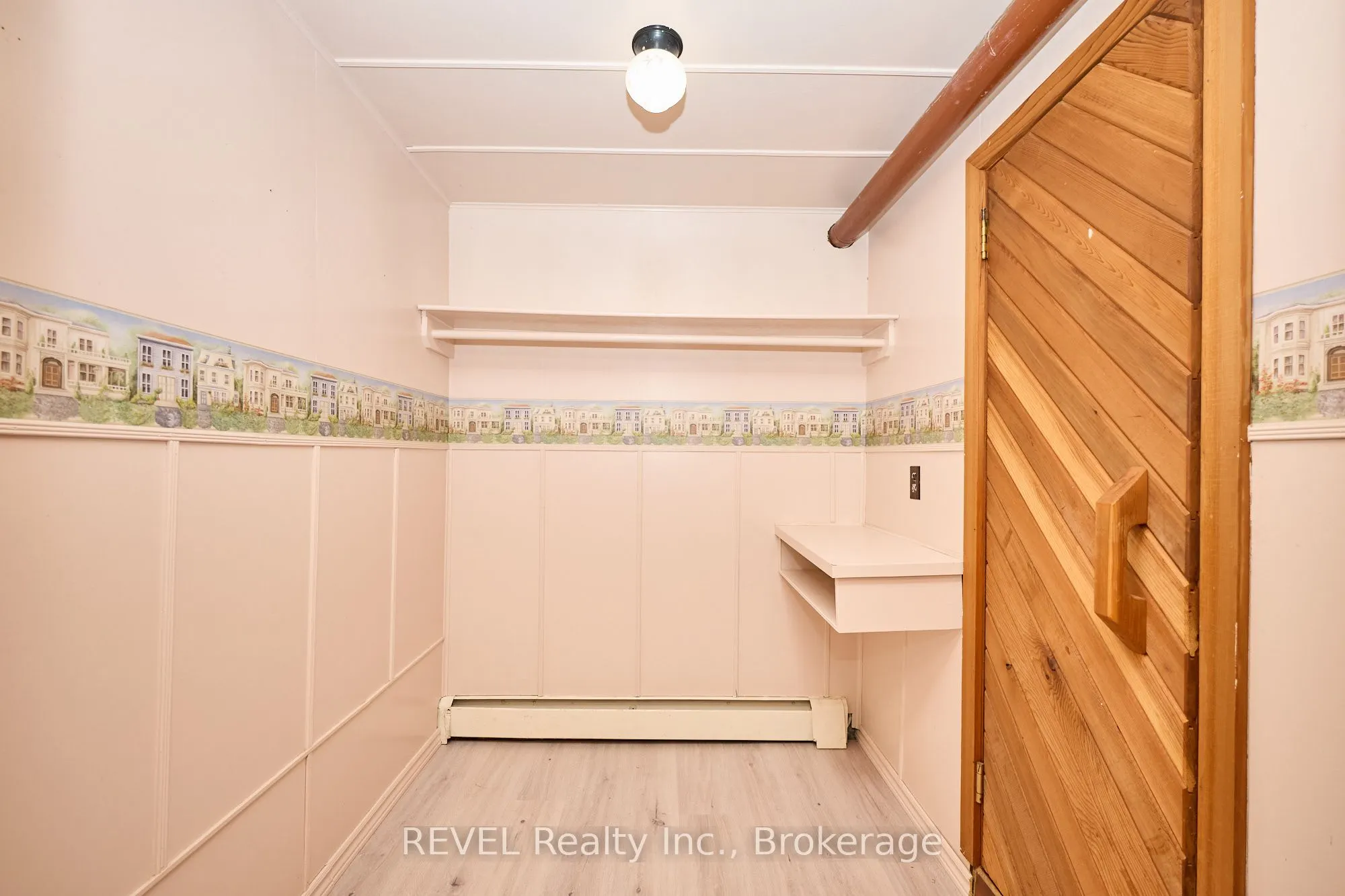 268 Canboro Road