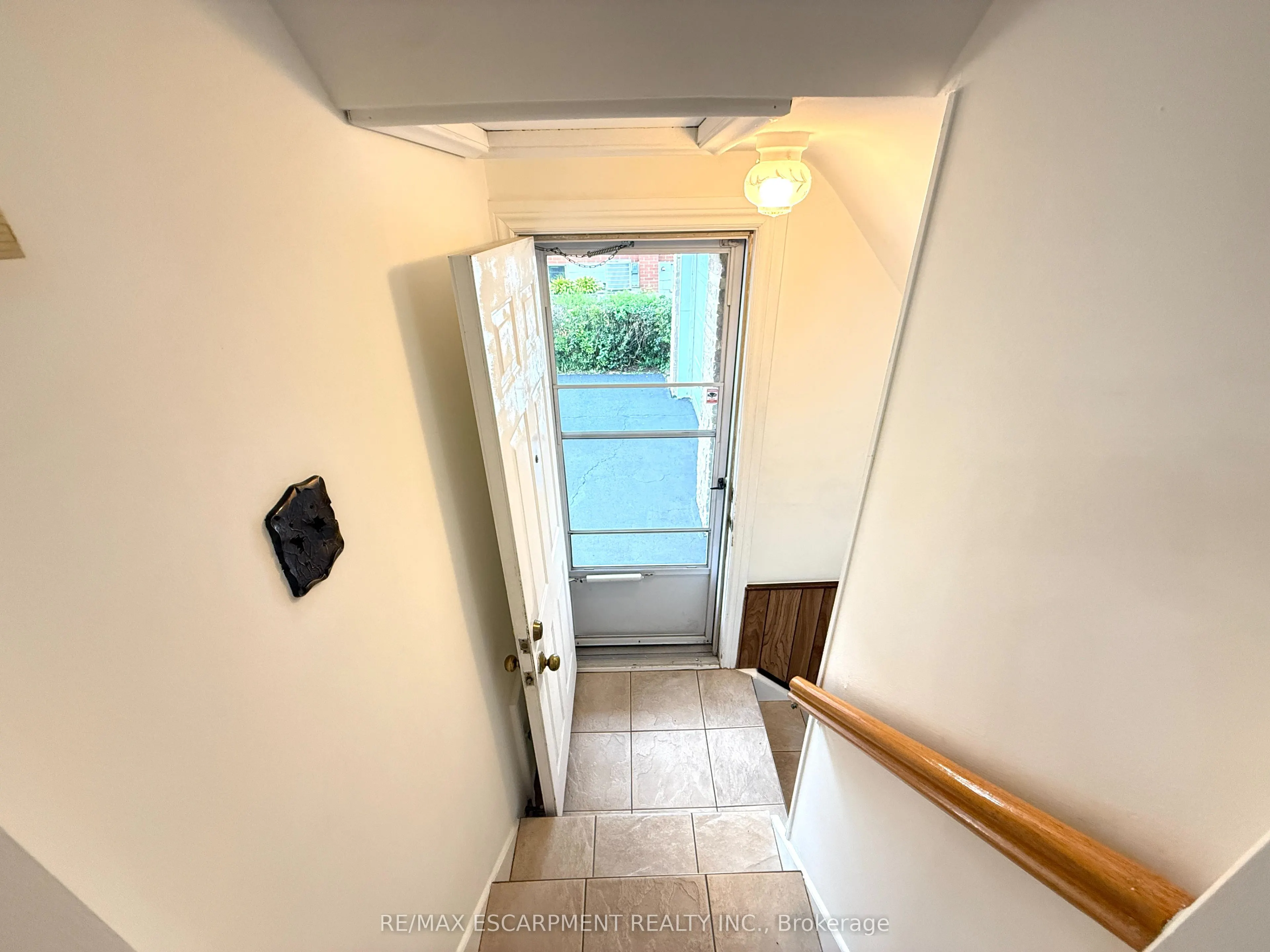 343 Hixon Road