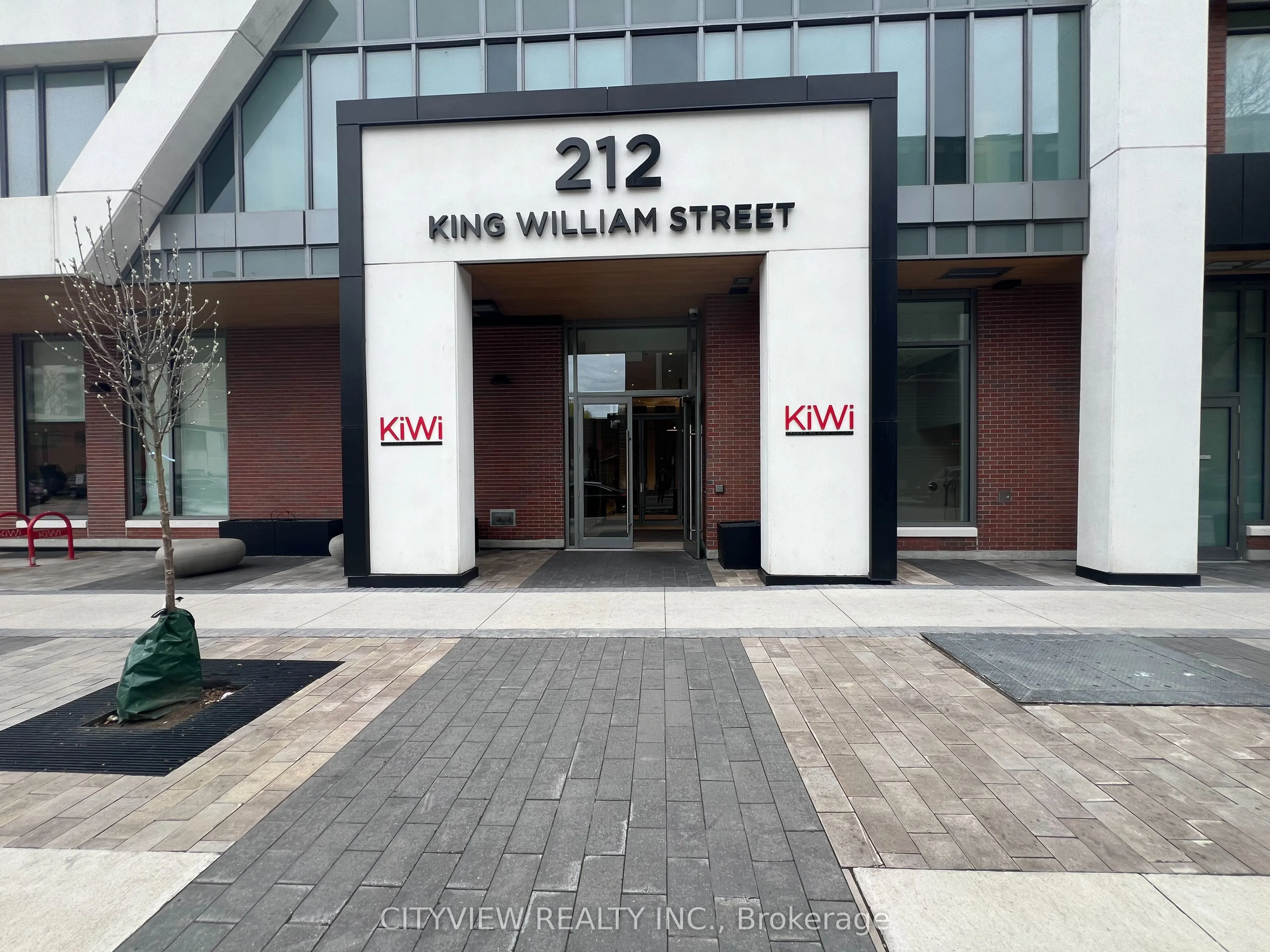 212 King william Street, #401