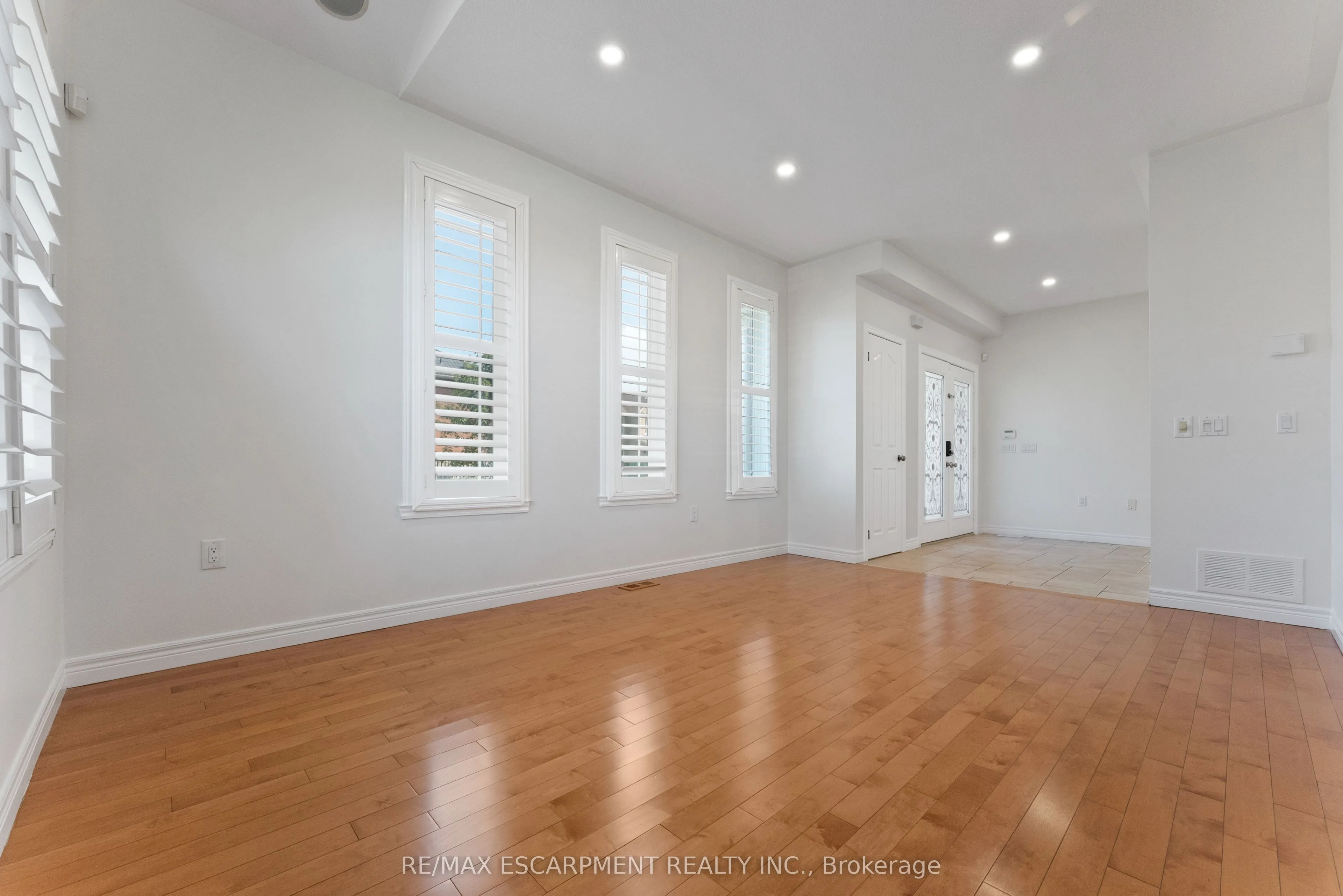 4 Mckibbon Avenue