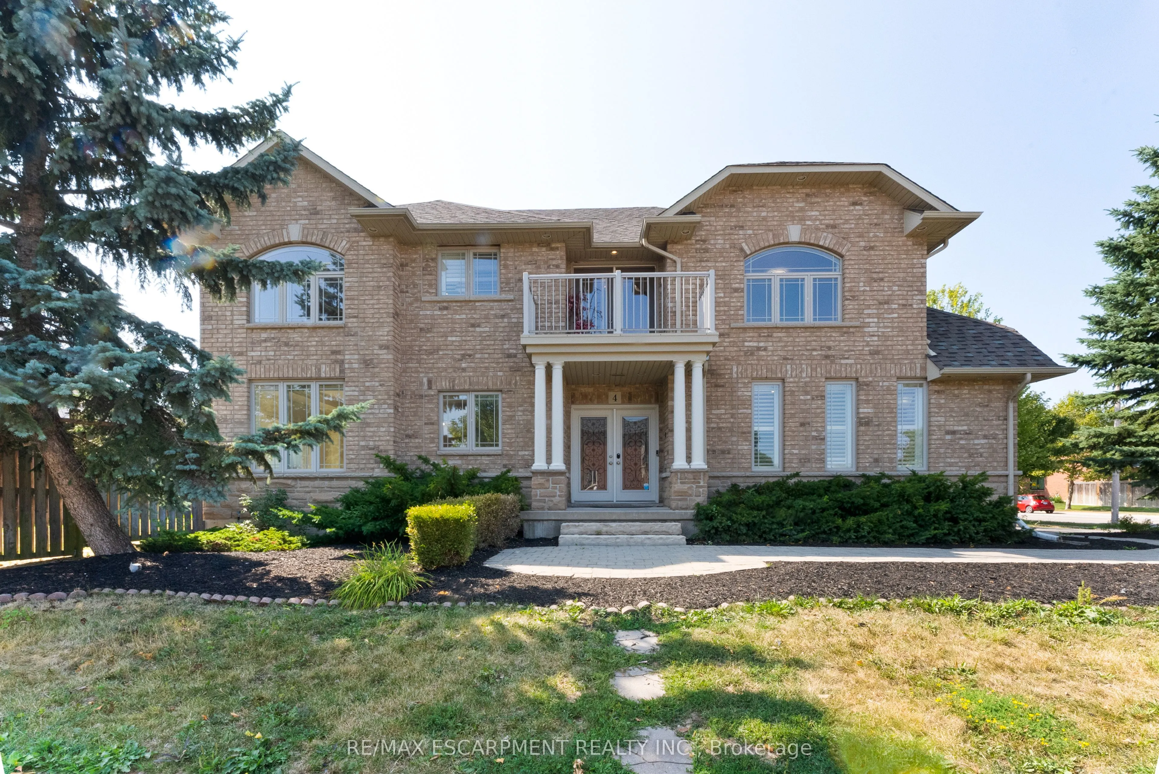 4 Mckibbon Avenue