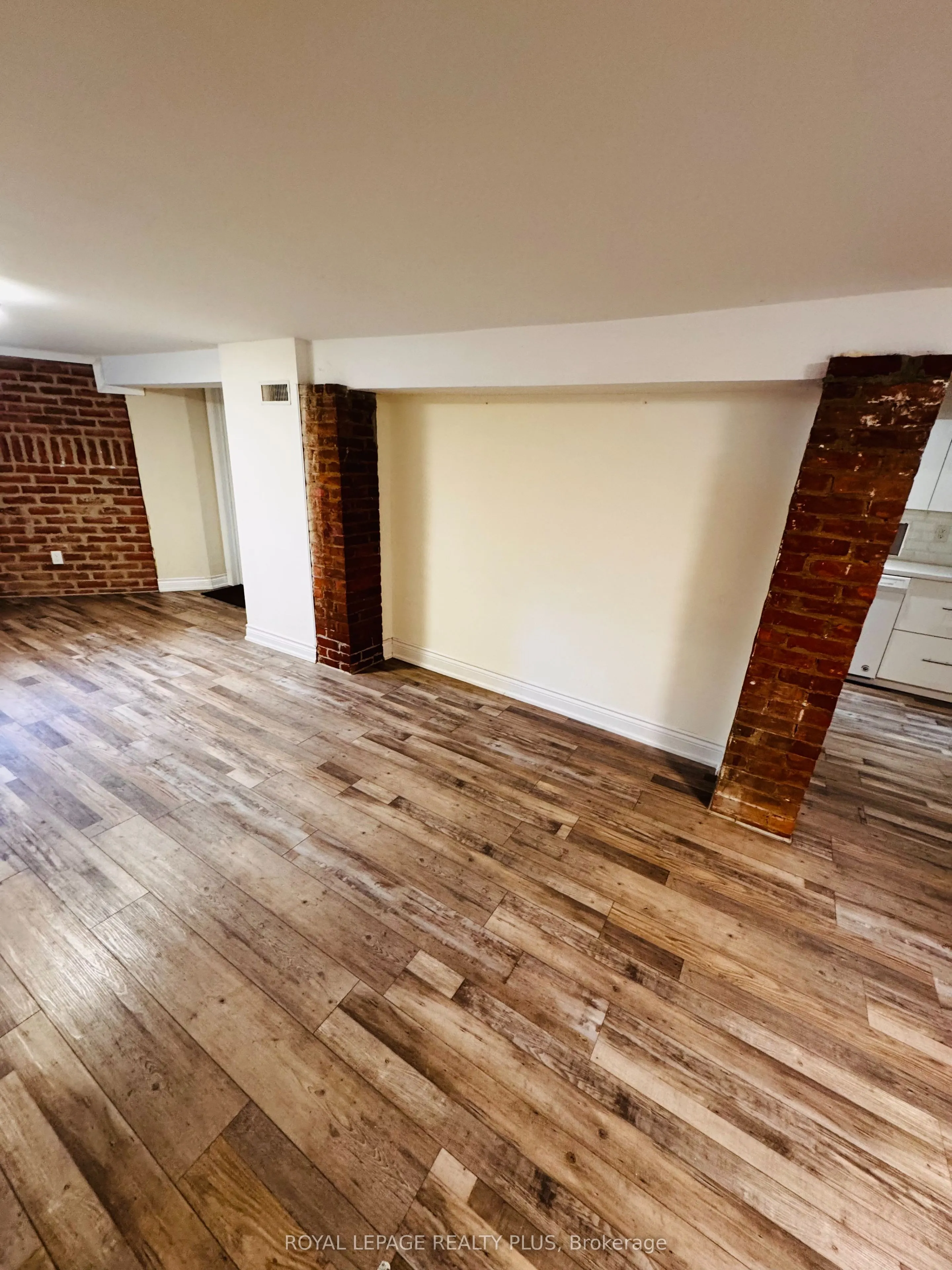 90 Ontario Avenue, #BSMT
