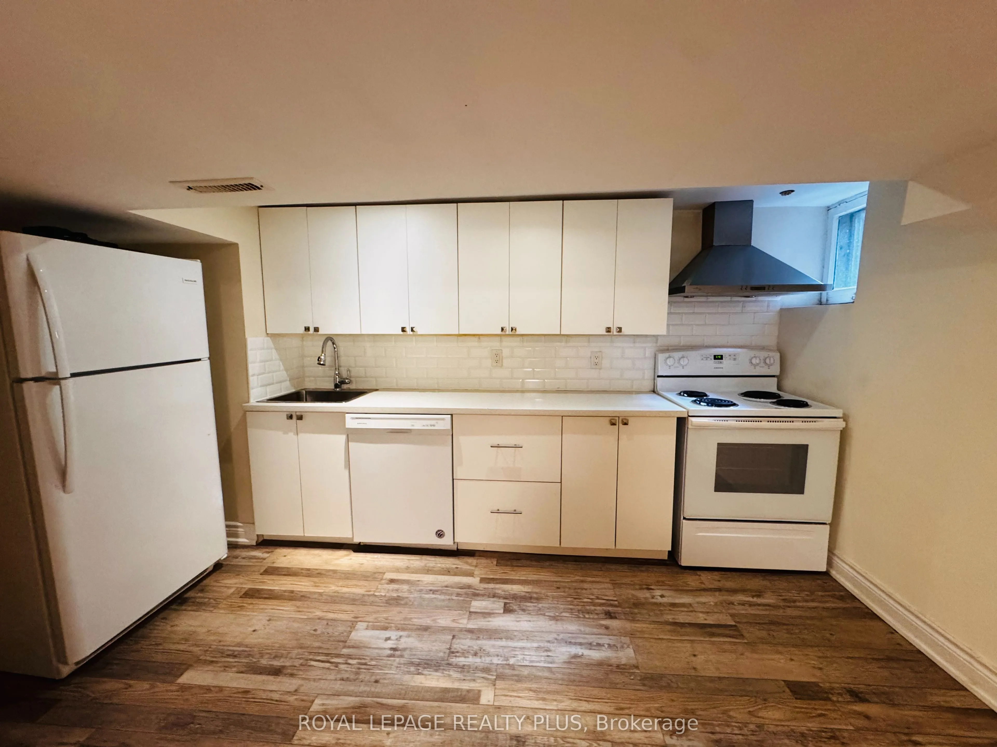 90 Ontario Avenue, #BSMT
