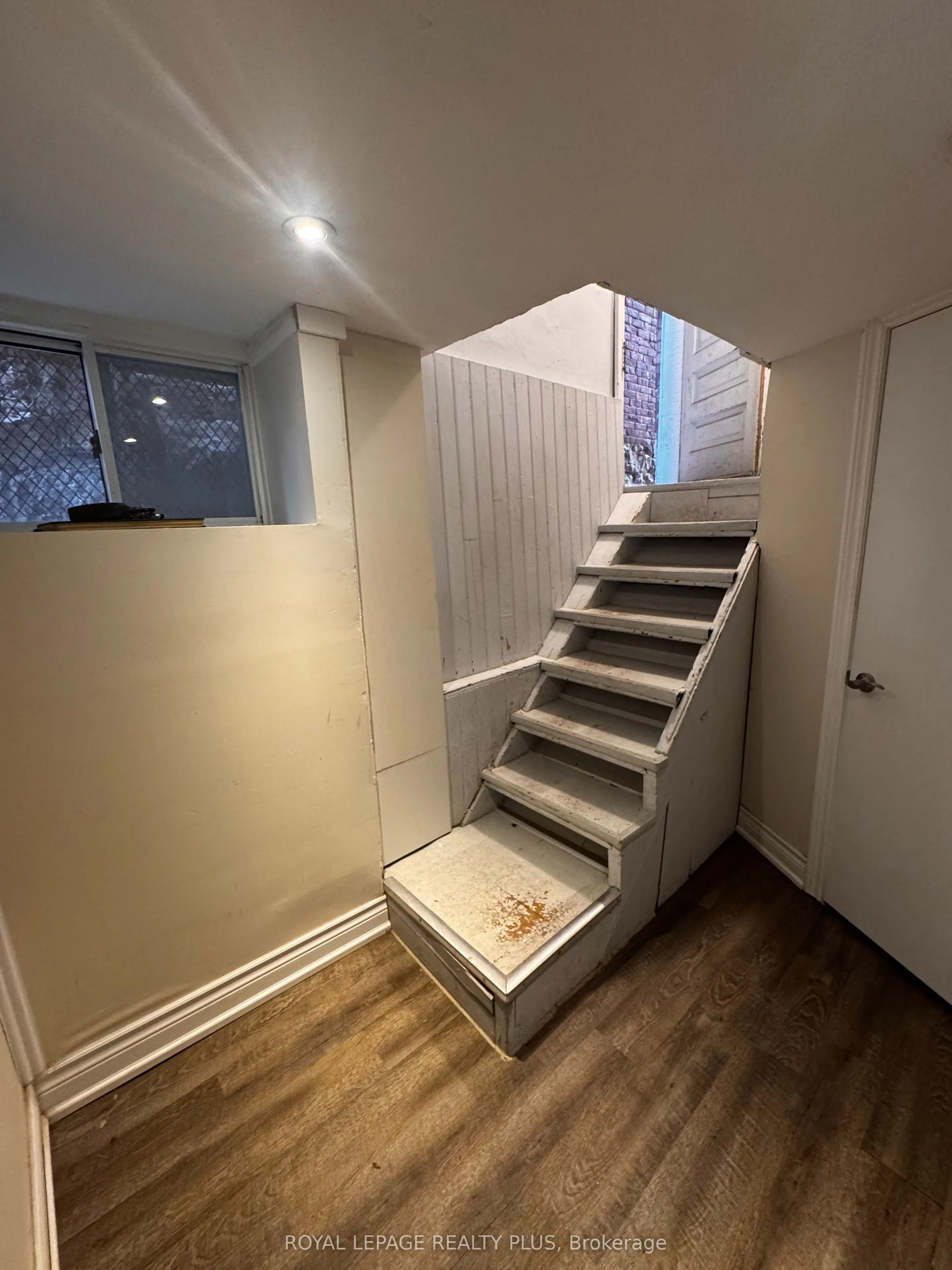 90 Ontario Avenue, #BSMT