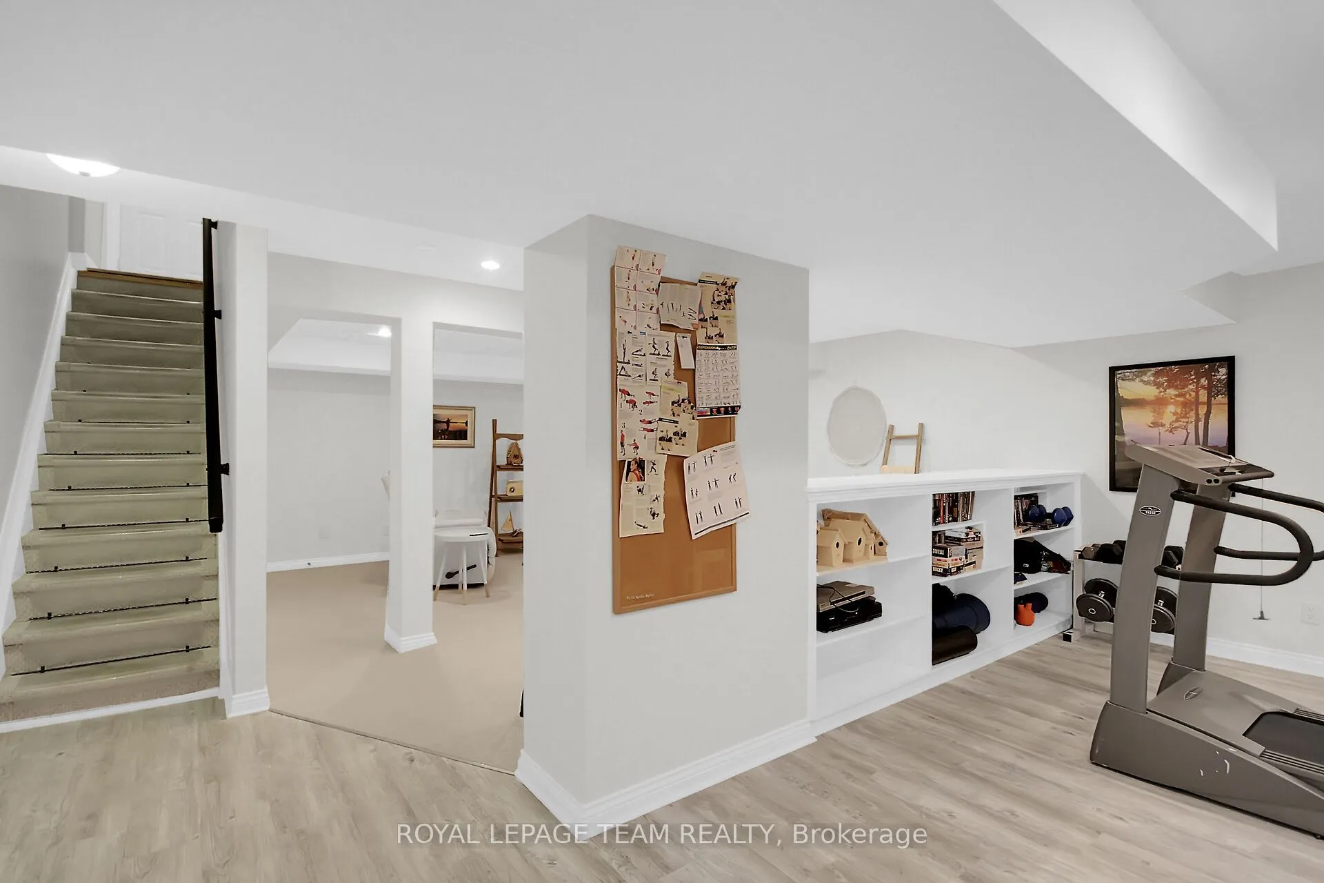 17 Forest Creek Drive