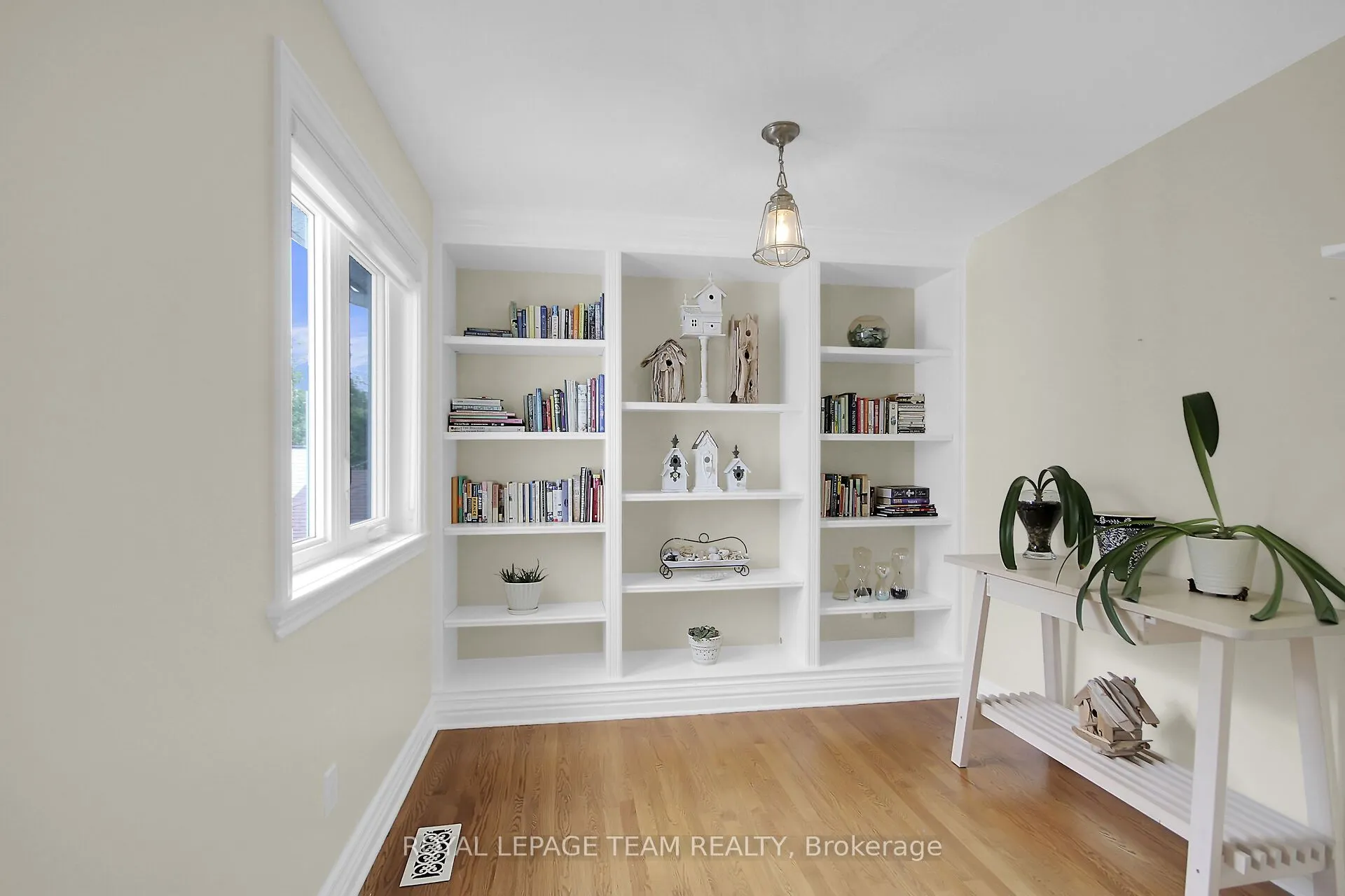 17 Forest Creek Drive