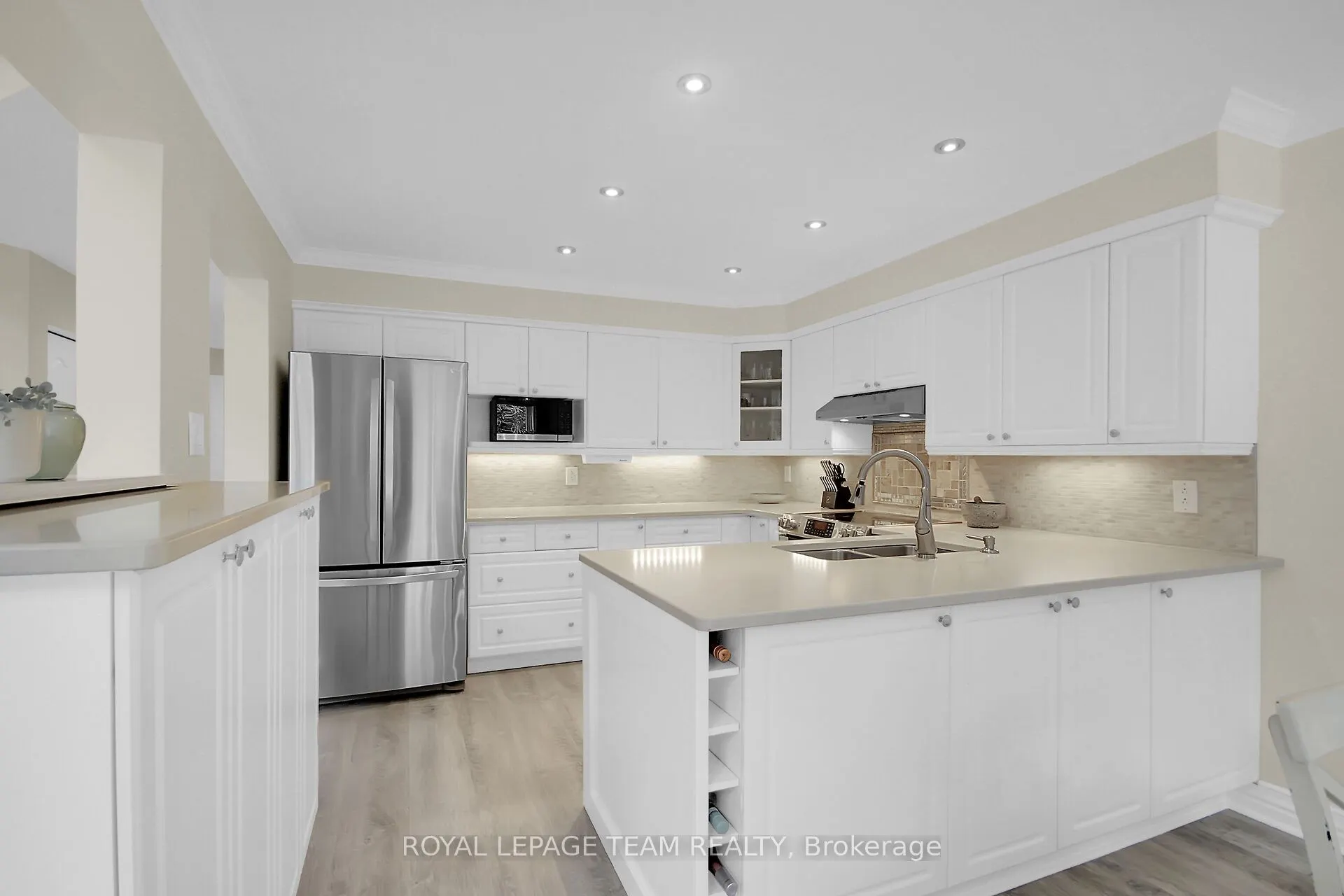 17 Forest Creek Drive