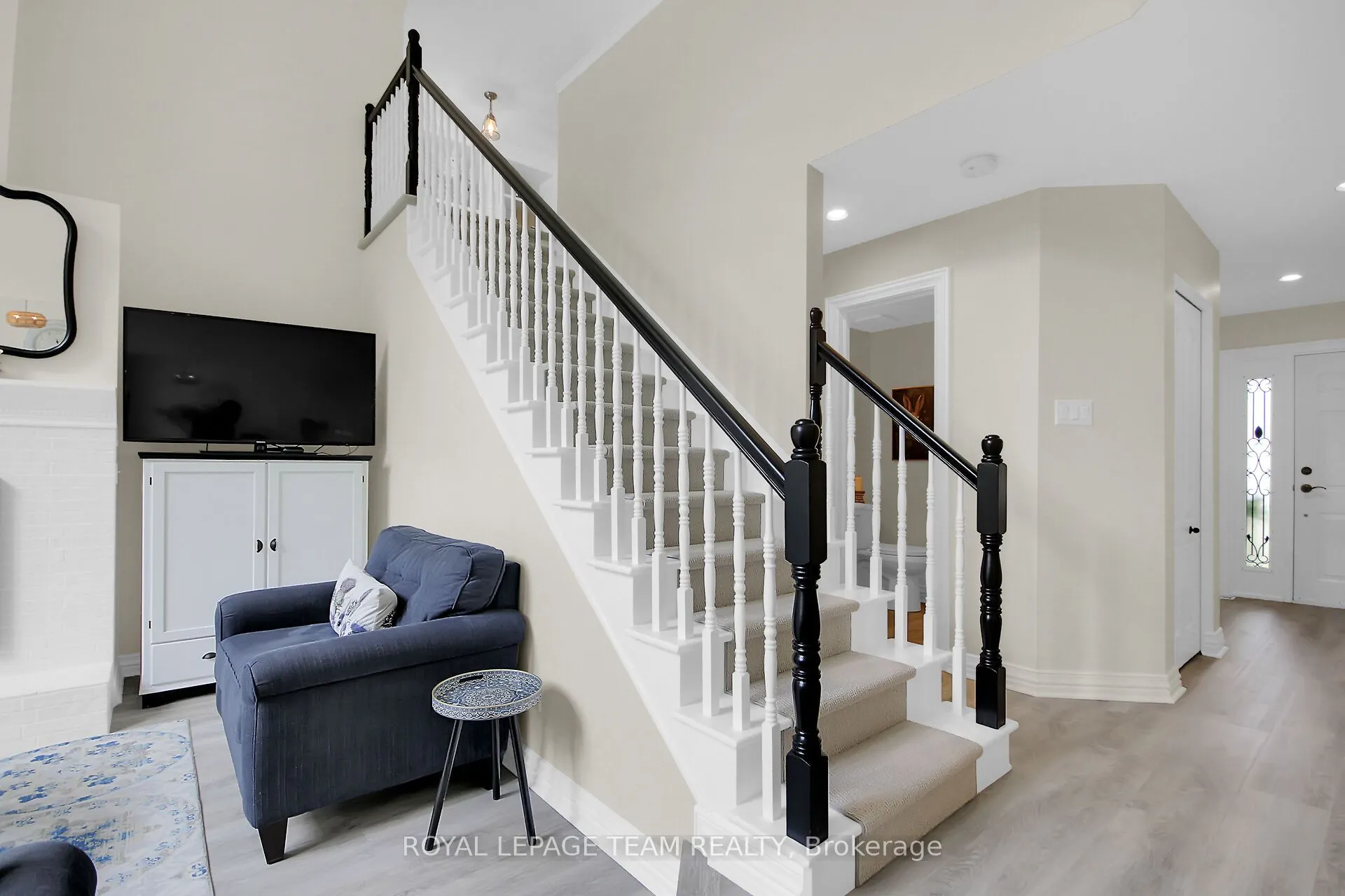 17 Forest Creek Drive