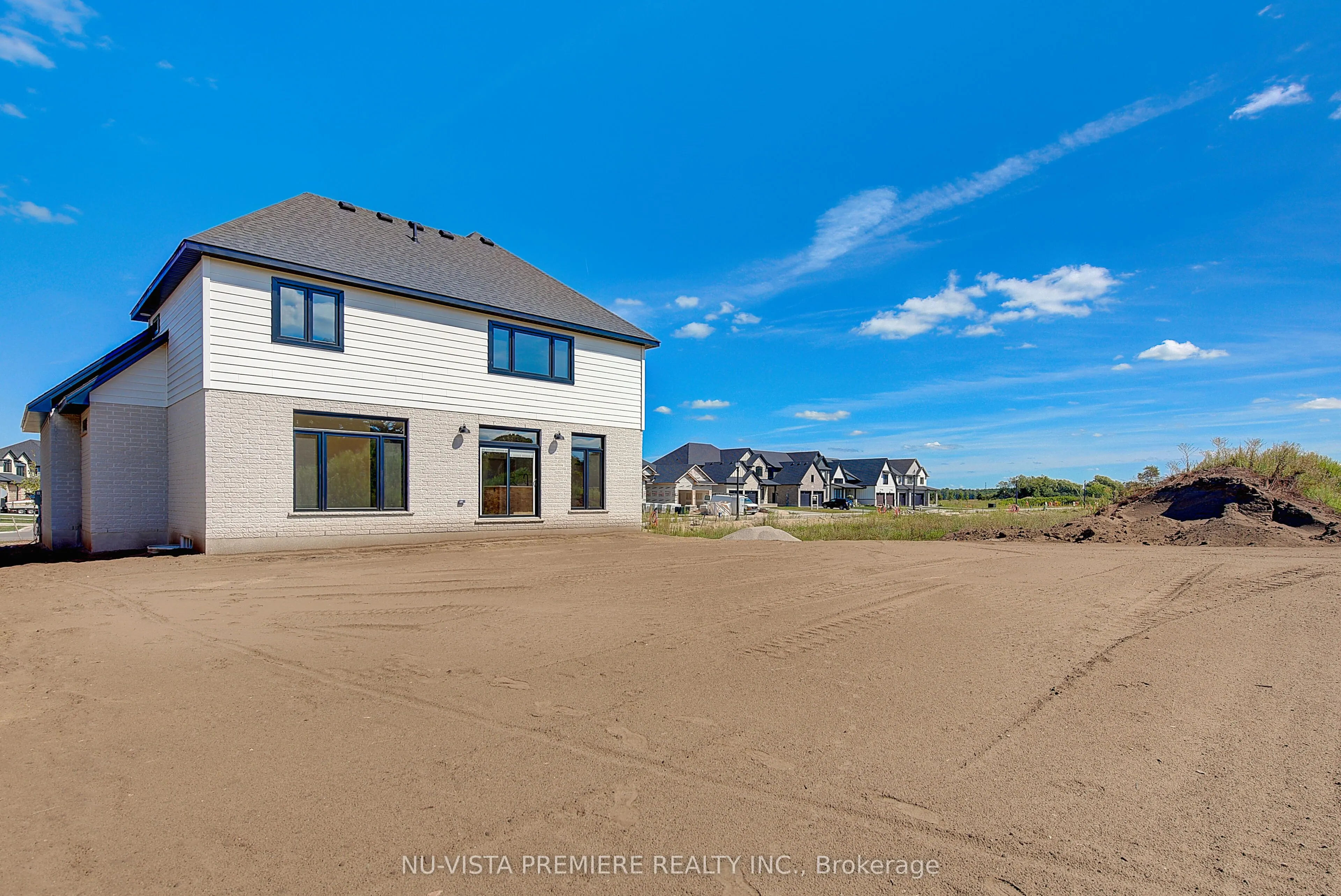 121 Harvest Lane