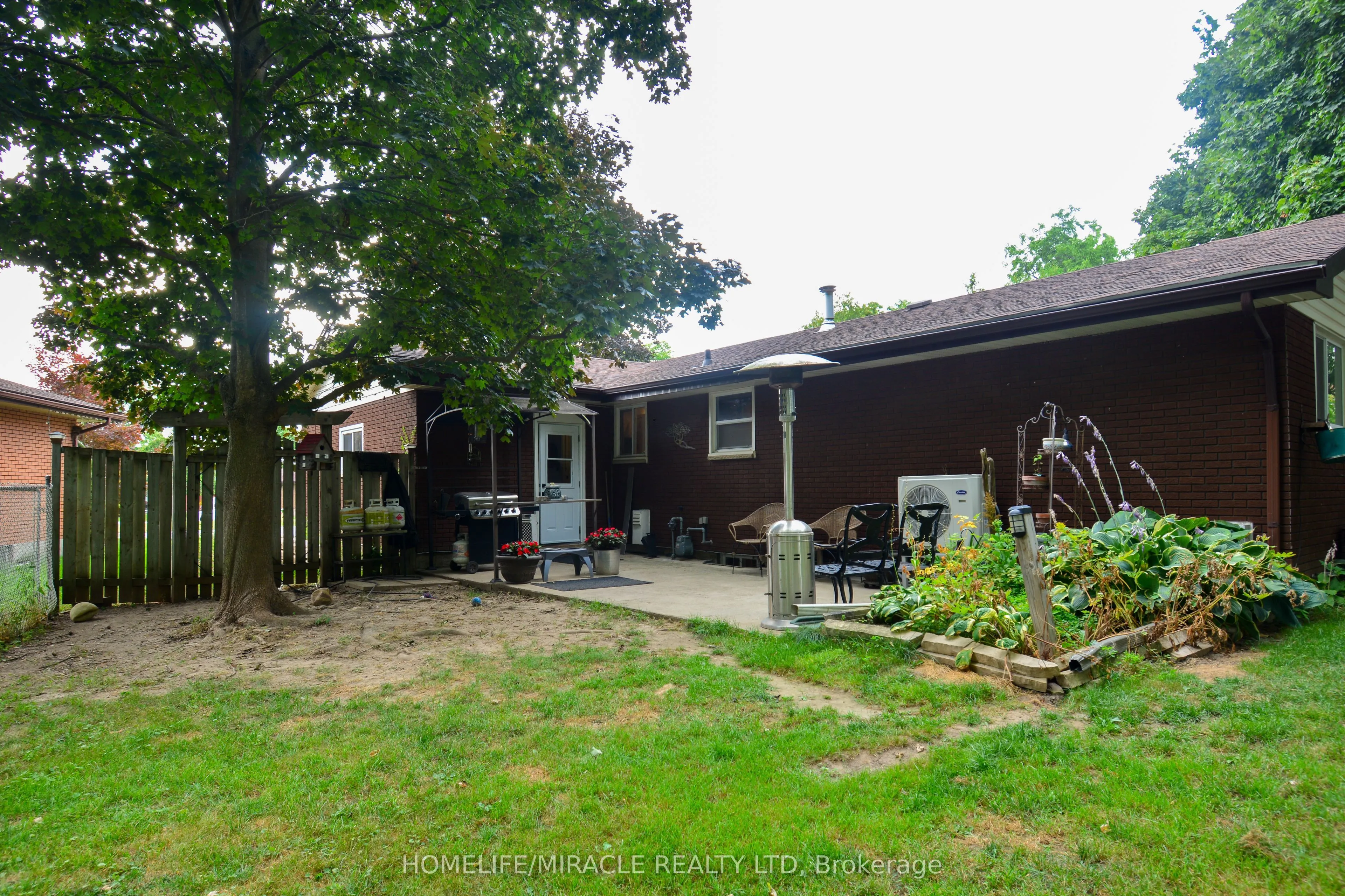 36 Arrowhead Place