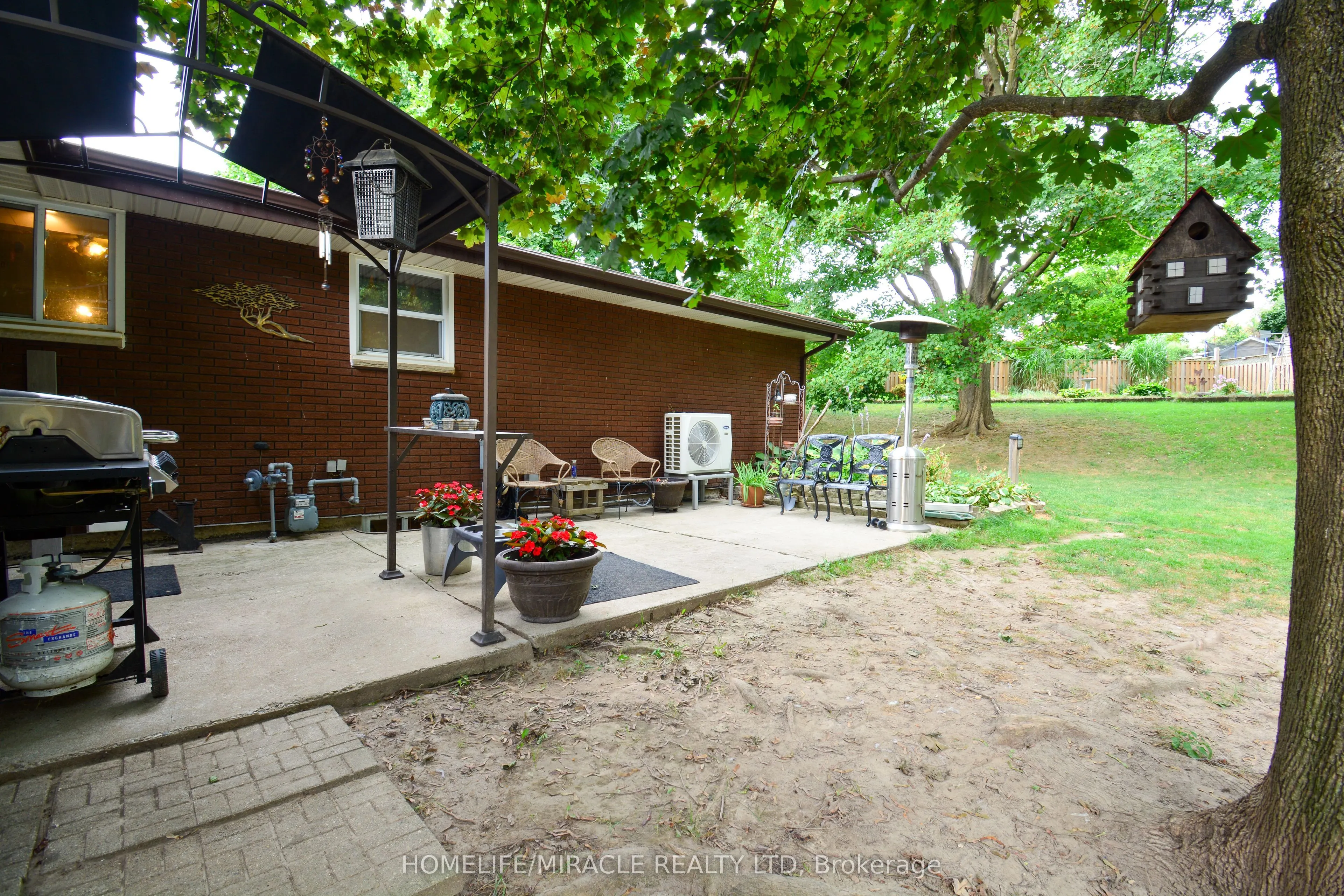 36 Arrowhead Place