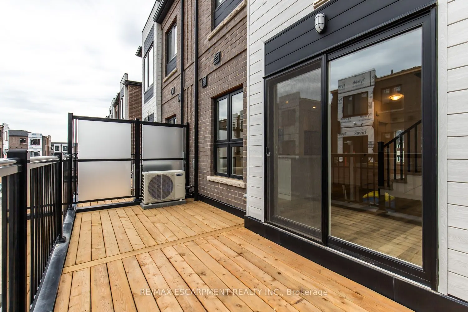 267 Burke Street, #0