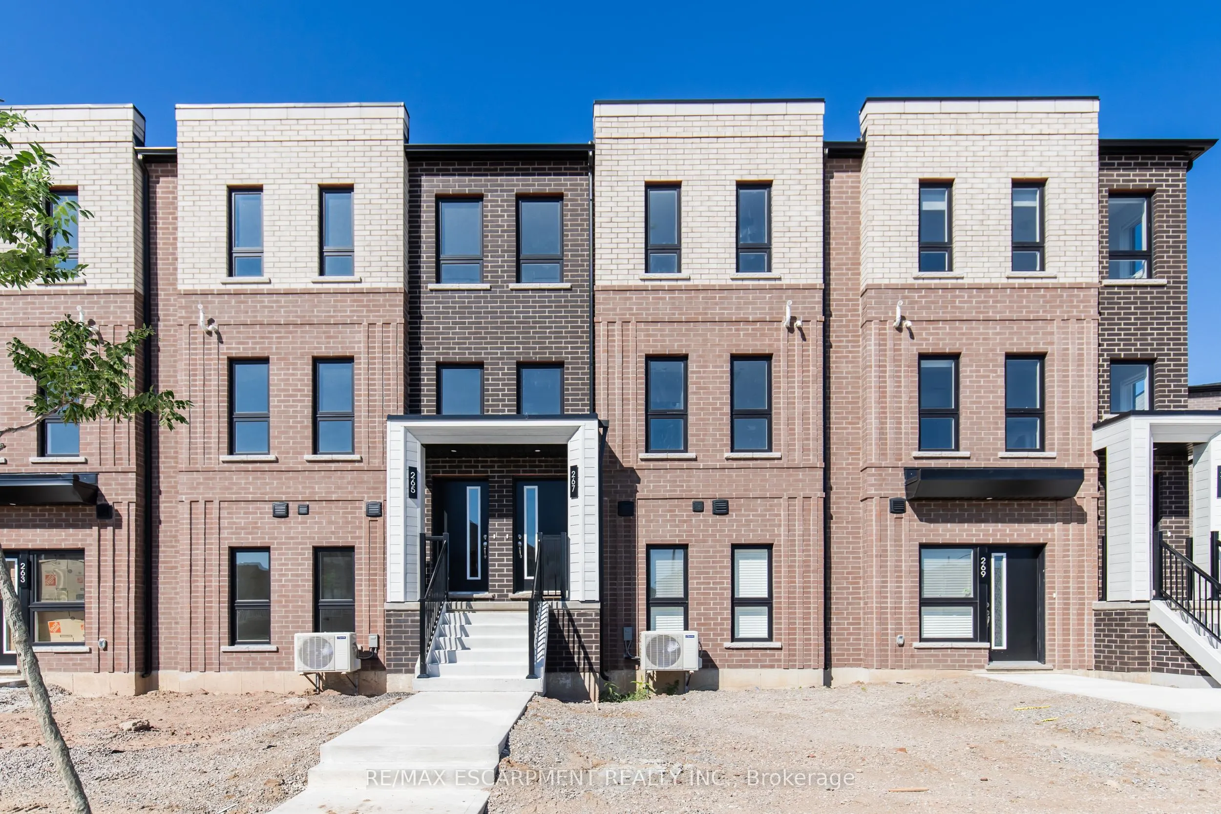 267 Burke Street, #0