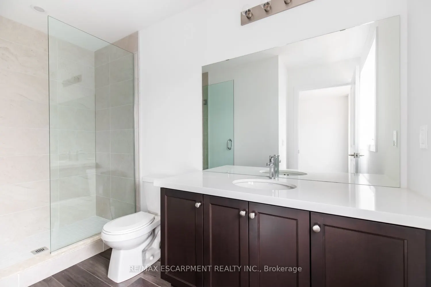 259 Burke Street, #0