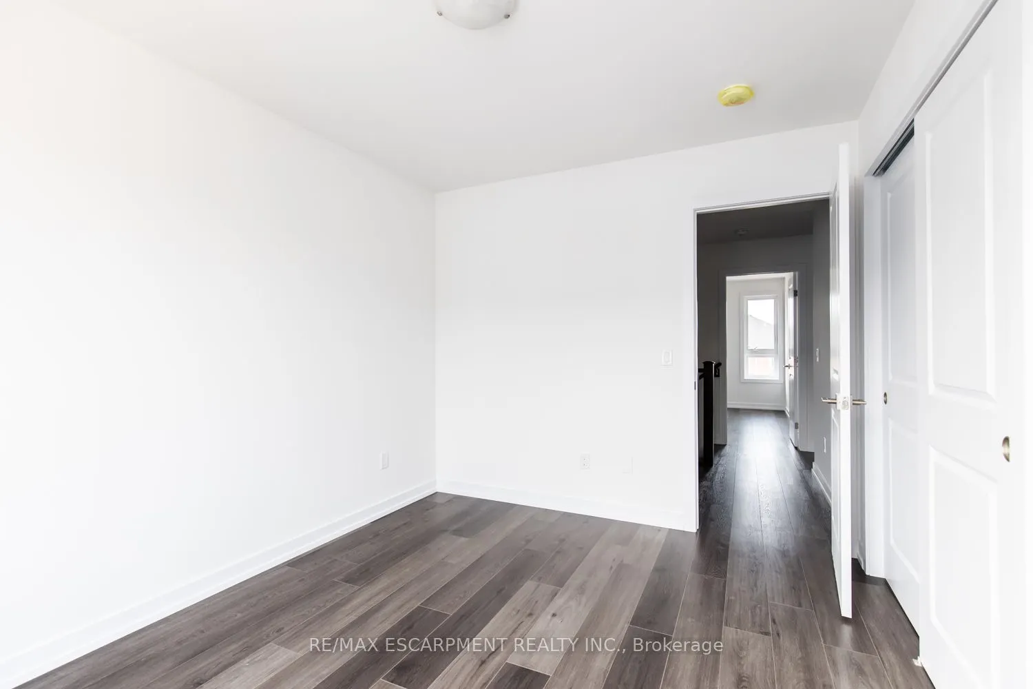 259 Burke Street, #0