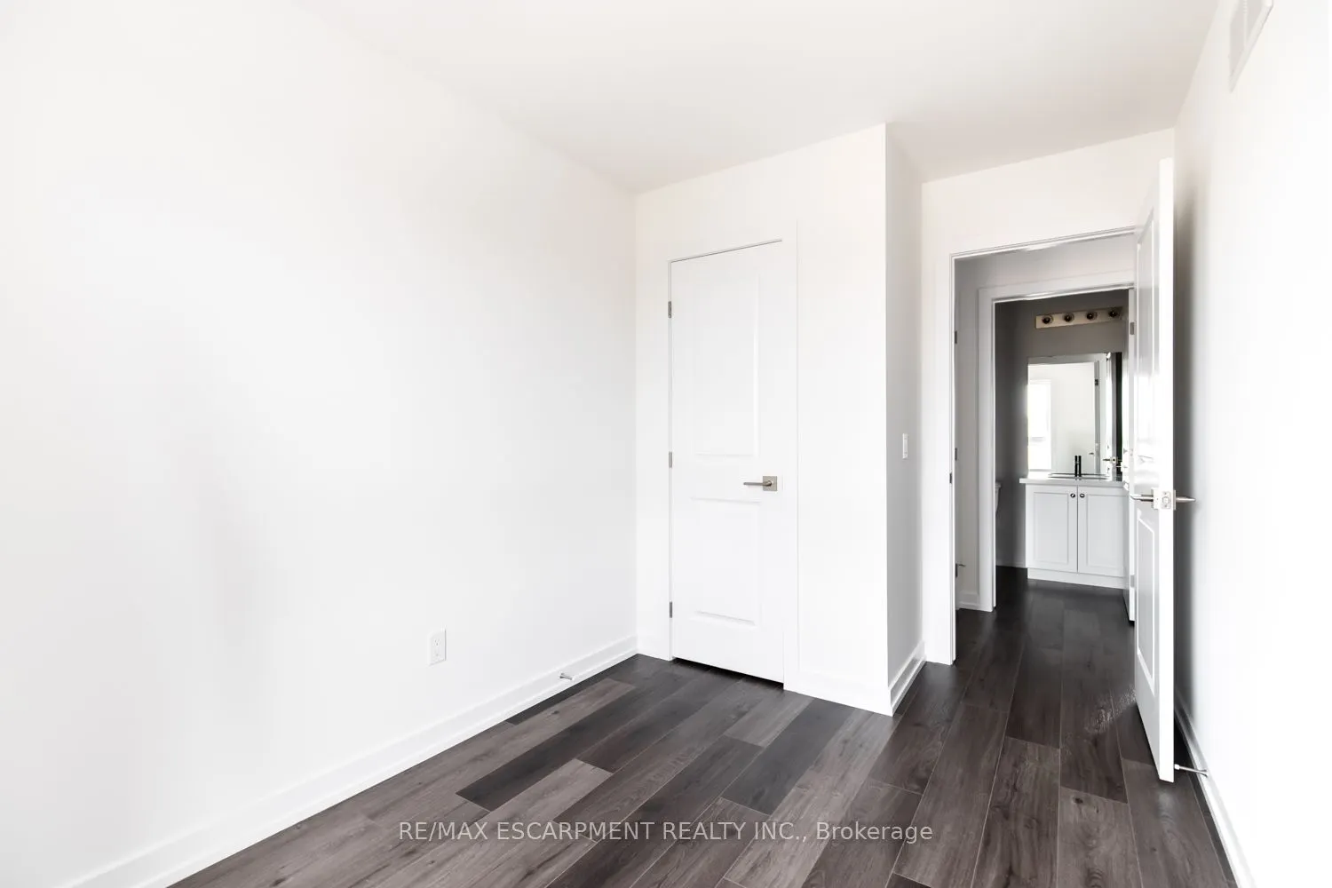 259 Burke Street, #0