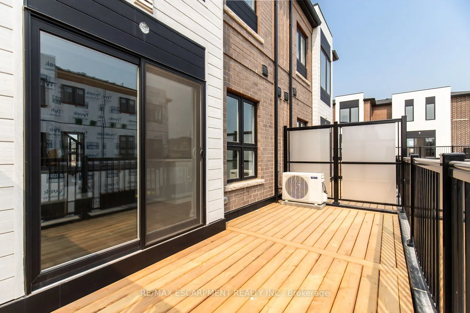 259 Burke Street, #0