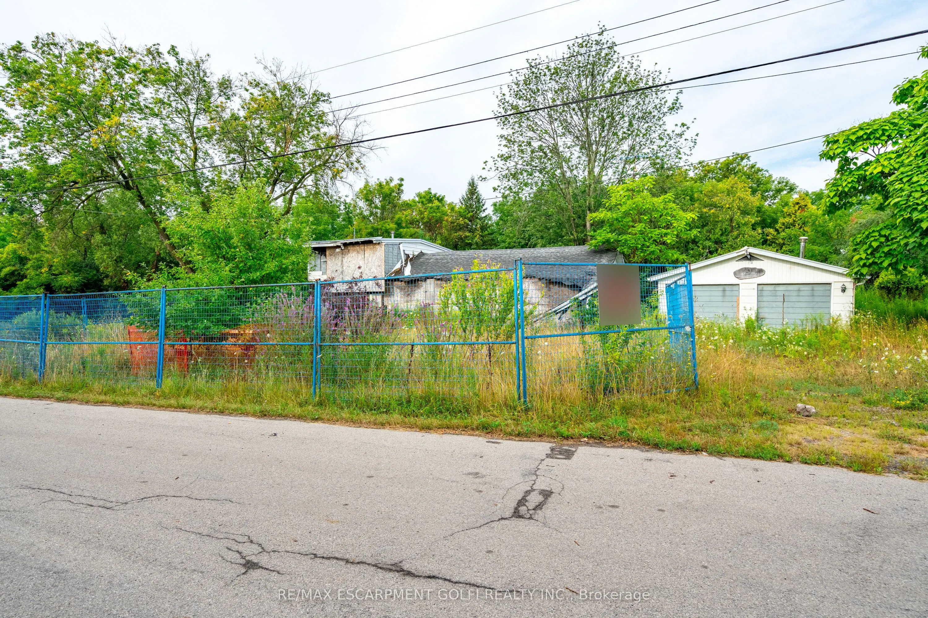 74 Best Avenue