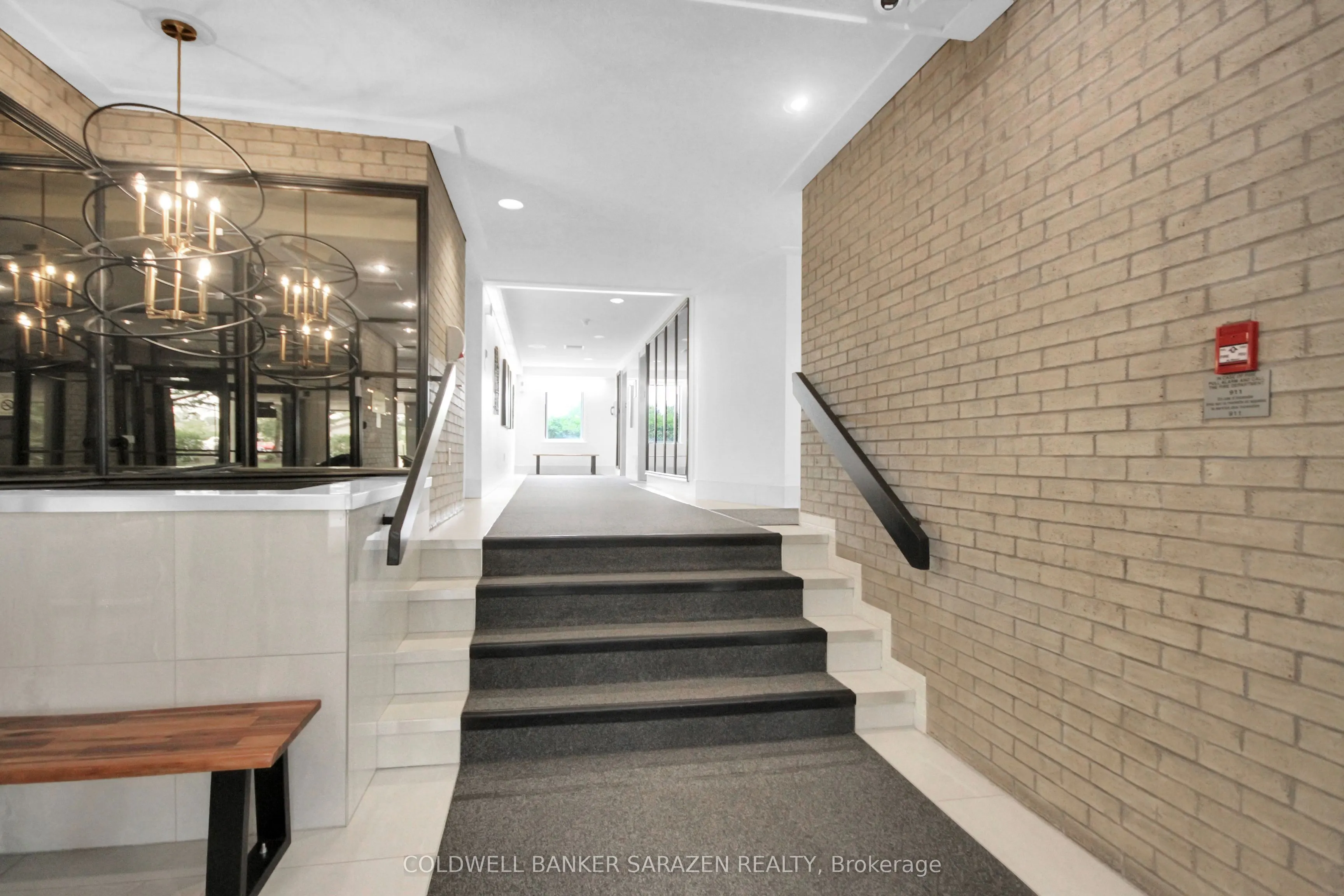 1100 Ambleside Drive, #612