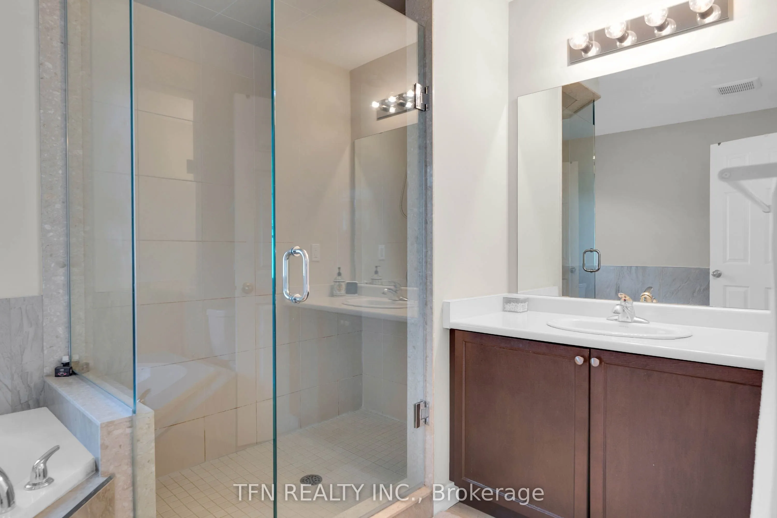 73 Medici Lane, #5