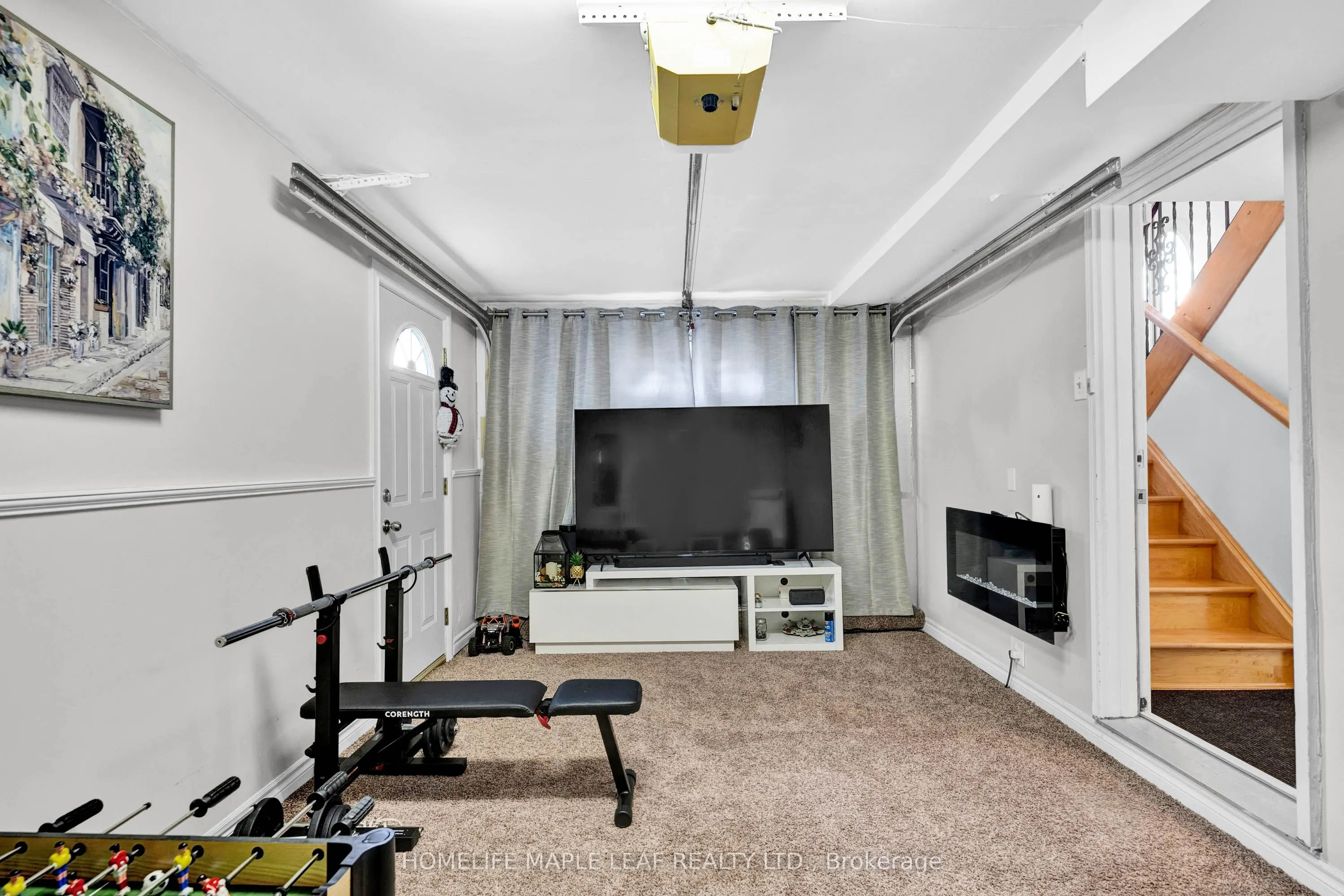 334 Sekura Street