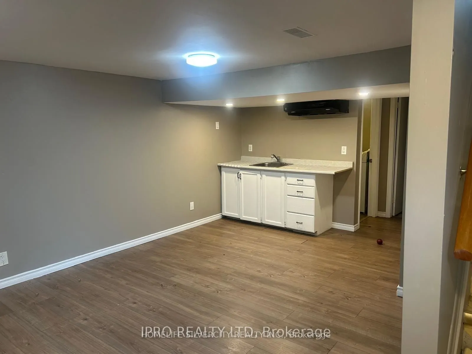 155 Shelley Drive
